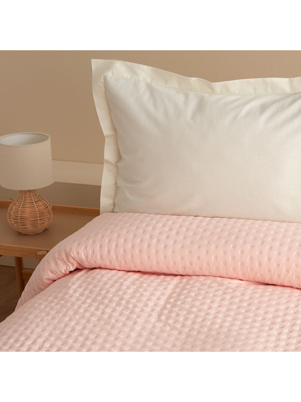 Oglo Pembe Bedspreado Yıkanmış Mikro Pudra Yatak Örtüsü Tek Kişilik 160x220