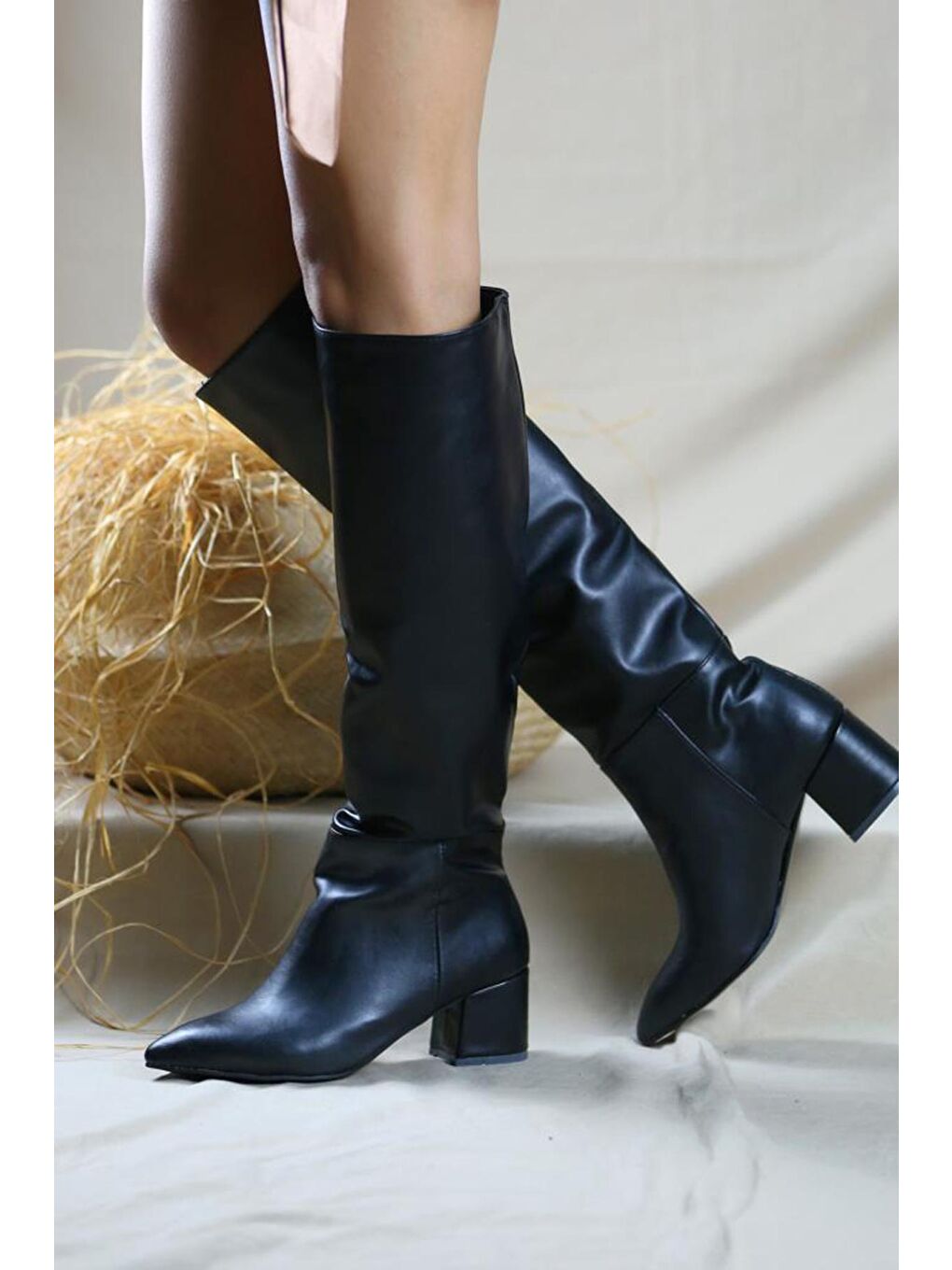 Diz Altı Kalın Topuk Kadın Çizme 024-1010-21Siyah