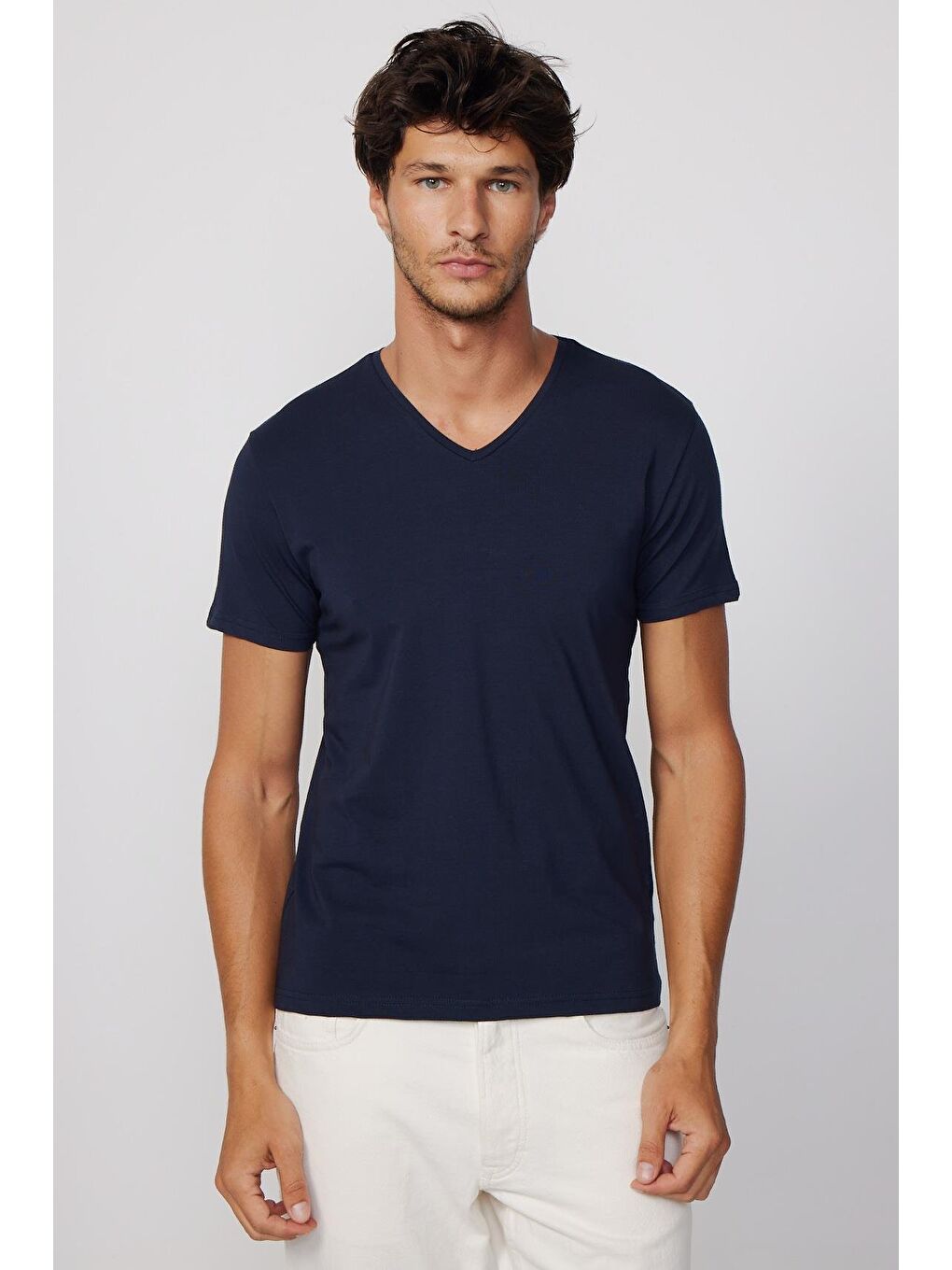 Lacivert Slim Fit V Yaka Düz Basıc Kısa Kol Tişört-1