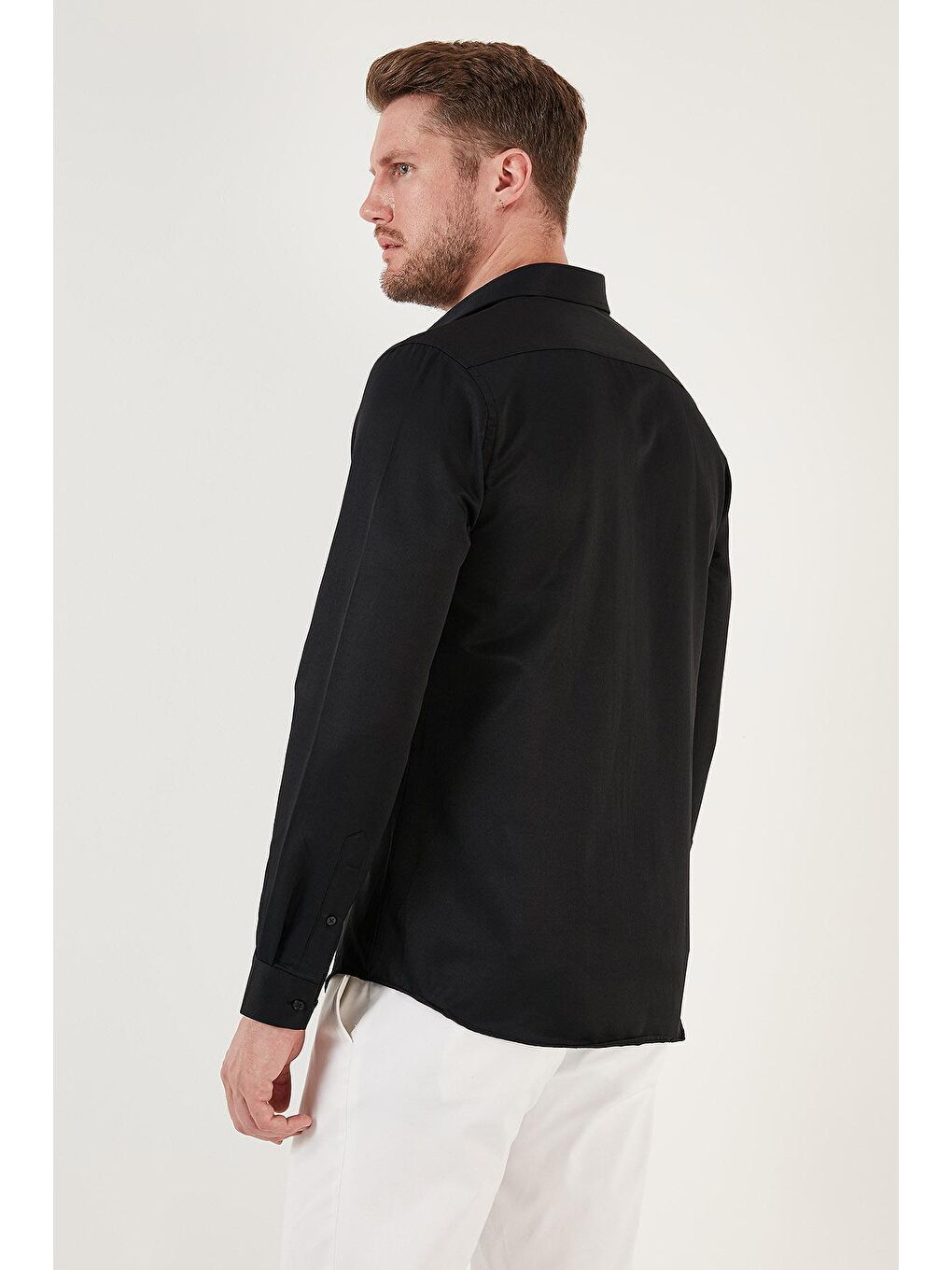 Siyah Pamuk Karışımlı Uzun Kollu Slim Fit Gömlek CF23S7491-4