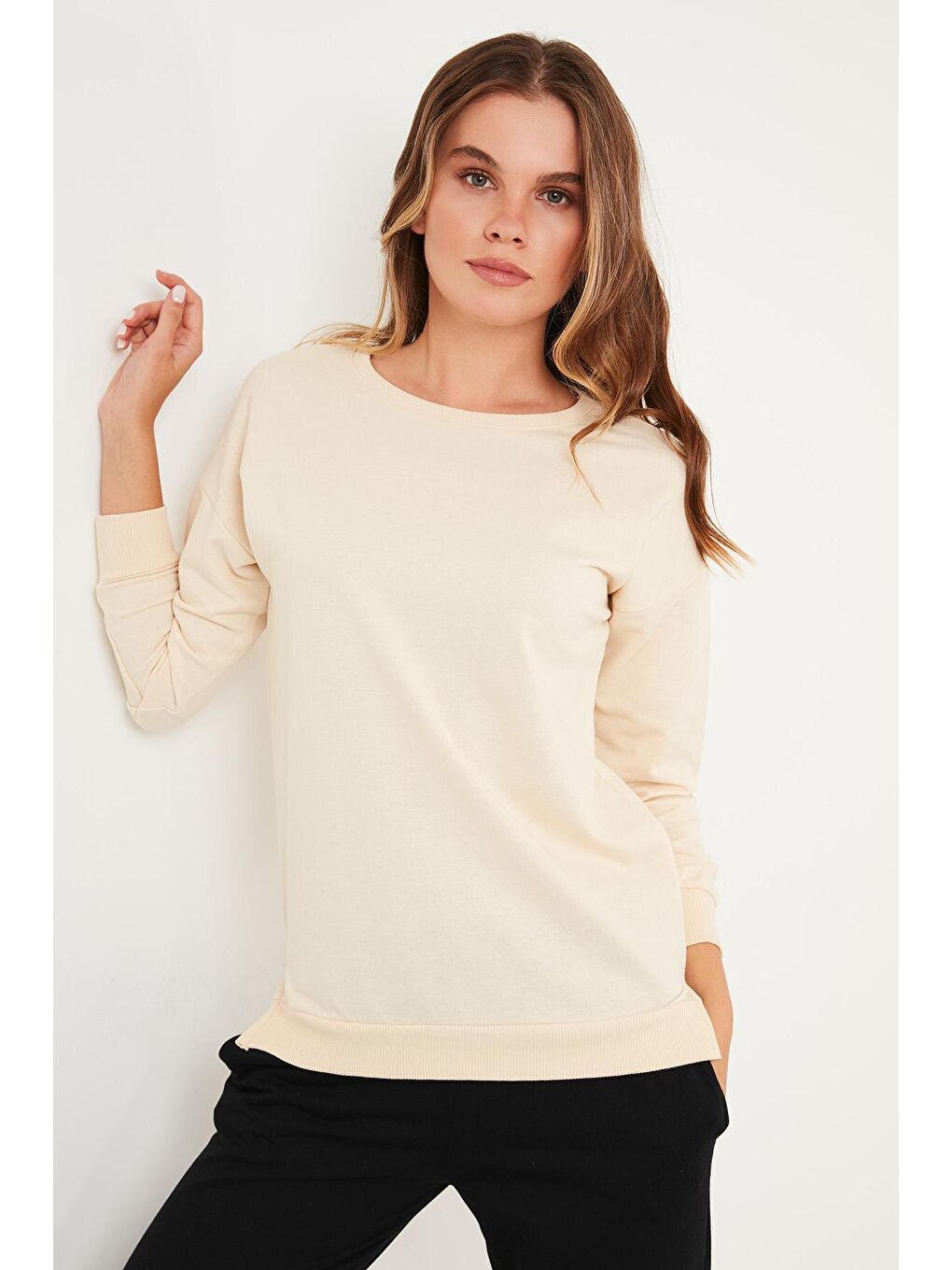 Lela Gri Pamuklu Bisiklet Yaka Basic Örme Sweat 5863569 - 3