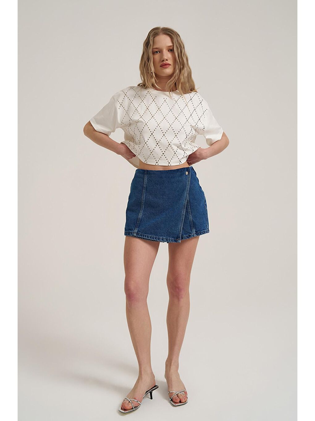 Düğme Detaylı Jean Şort Etek Mavi-3