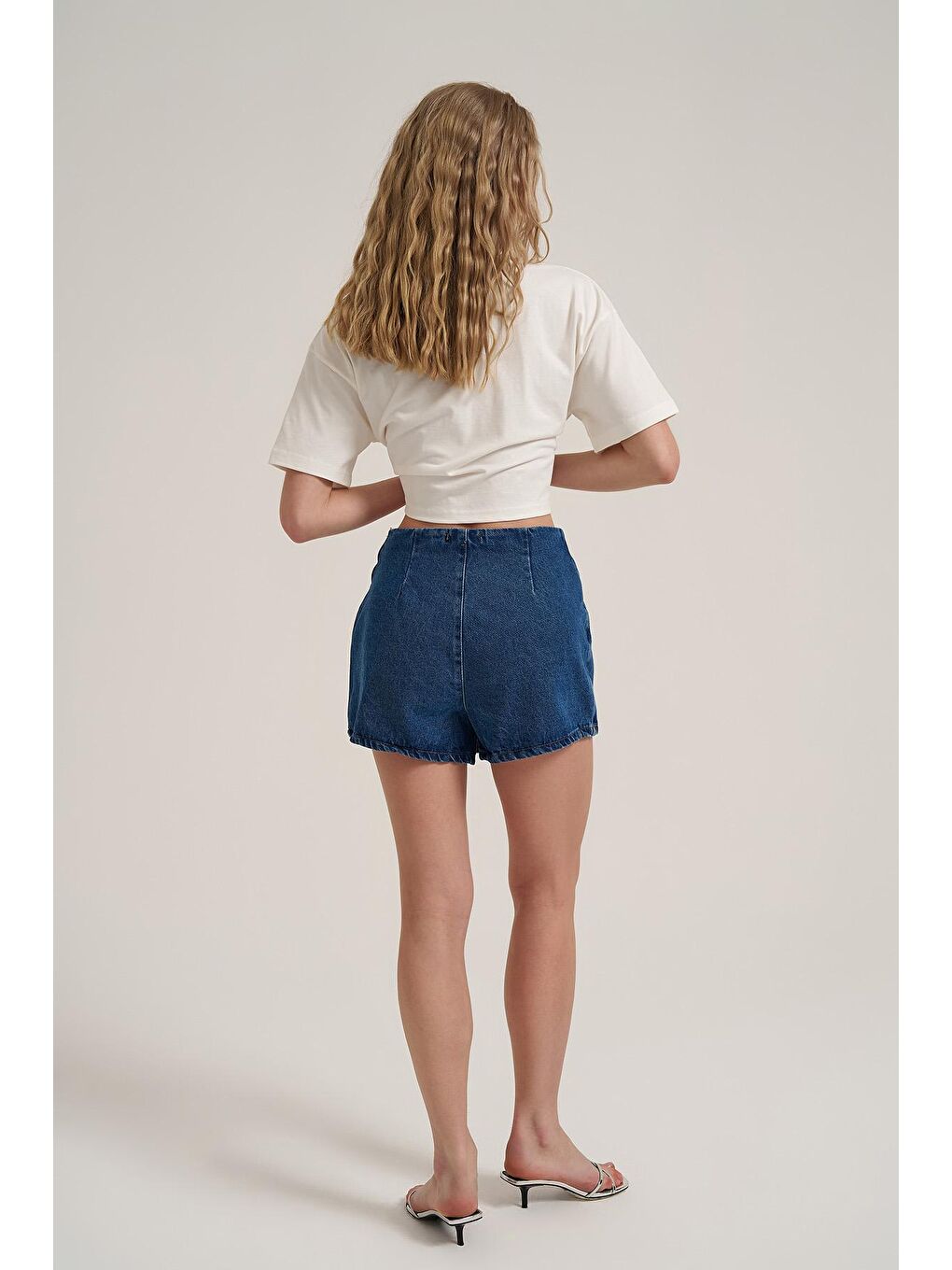 Düğme Detaylı Jean Şort Etek Mavi-4