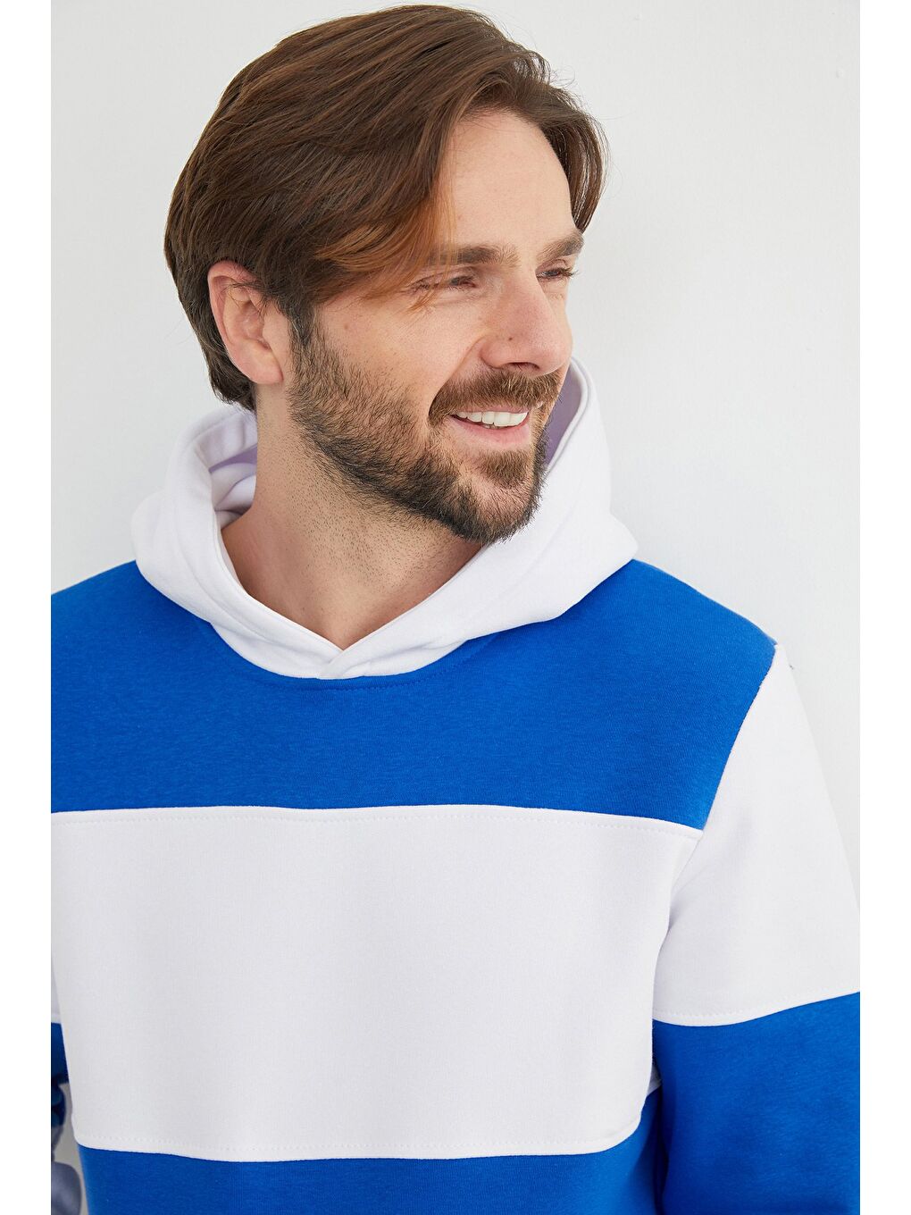 Mavi Renk Bloklu Kanguru Cepli Kapüşonlu Erkek Hoodie-4