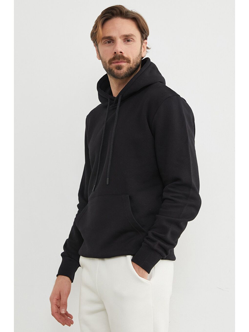Siyah Basic Kanguru Cepli Kapüşonlu Erkek Hoodie-4