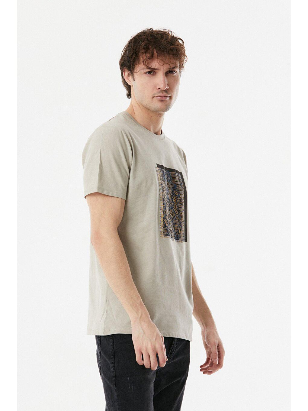 Bej Baskılı Bisiklet Yaka Tişört-2