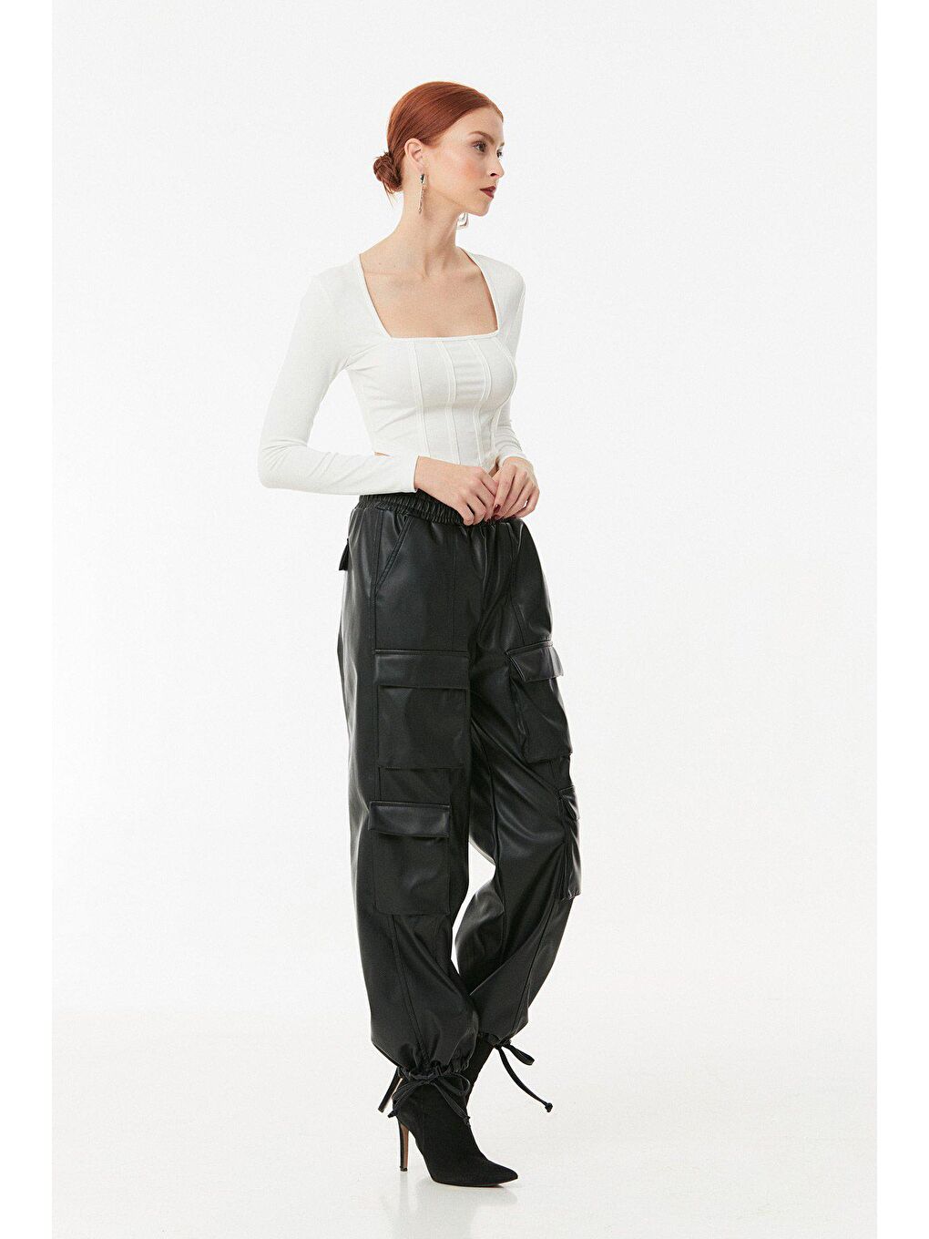 Siyah Suni Deri  Paçası Bağcıklı Palazzo Pantolon-3