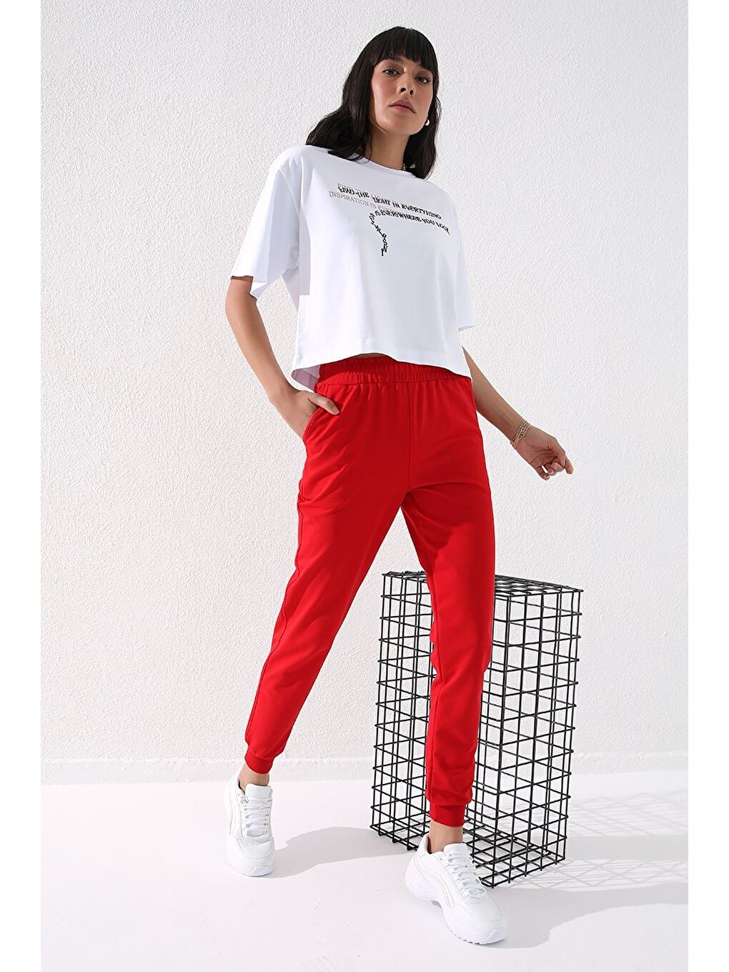 TOMMYLIFE Kirmizi Kırmızı Yüksek Bel Jogger Rahat Form Manşetli Kadın Eşofman Alt - 94561 - 2