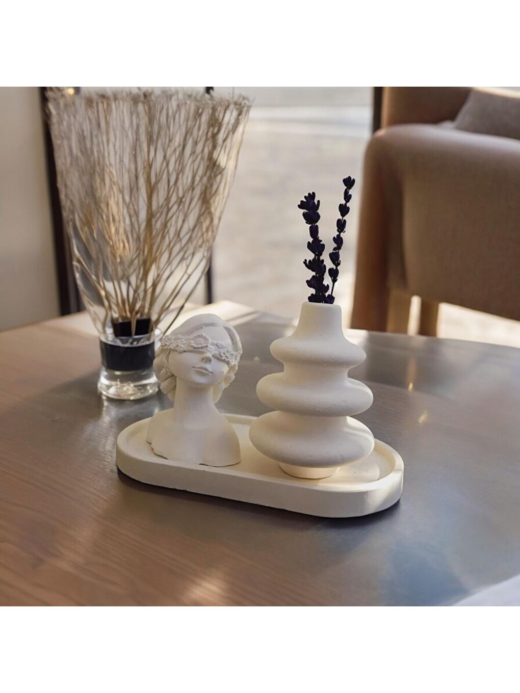 Beyaz Kadın Figürlü 3'lü Twist Vazo Seti-2