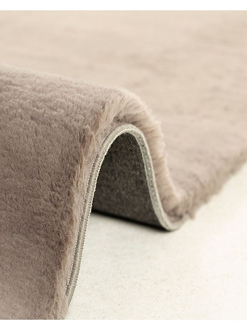 Fuzzy Kürk Halı 160x220 Antrasit-1