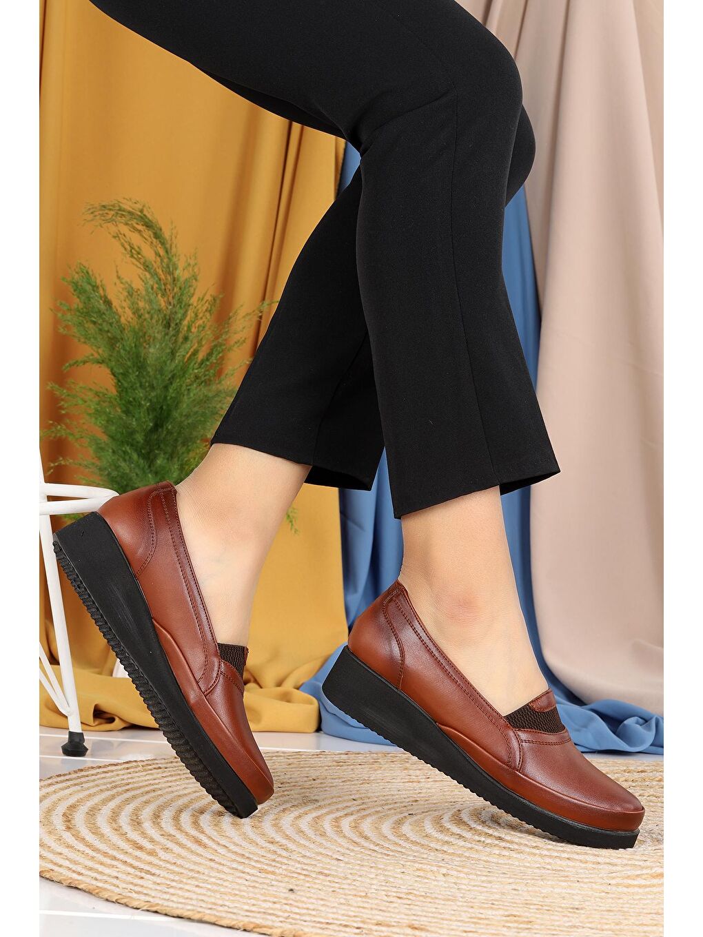 Kahverengi Rahat Konfor Özel Topuk Jeli Anne Günlük Ayakkabı D 502-1