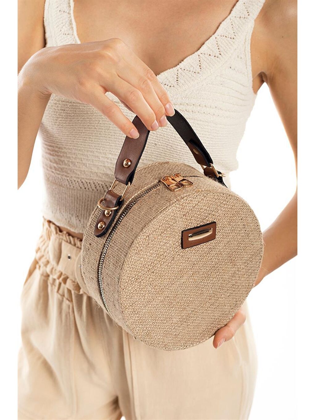 Bej Hasır Kadın Yuvarlak Omuz Çantası