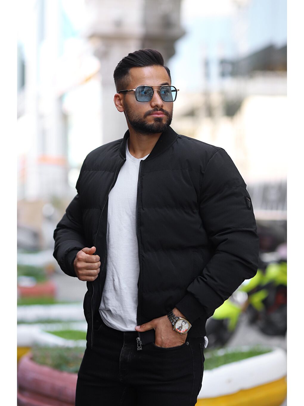 Siyah Erkek Kolej Yaka İçi Astarlı Kapüşonlu Su Ve Rüzgar Geçirmez Şişme Mont-1