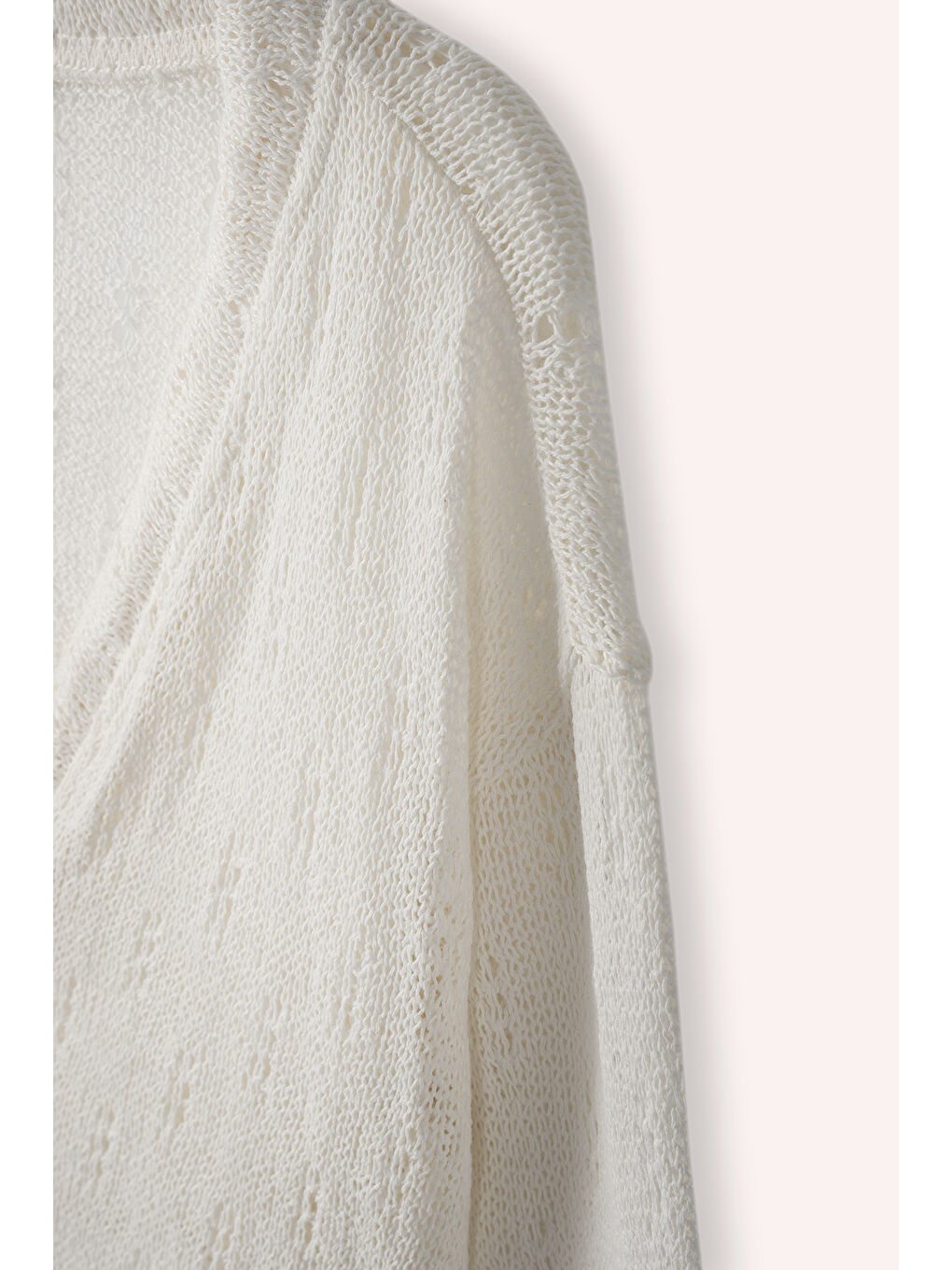 Kız Çocuk Delikli Triko Örme Ekru Hırka-1