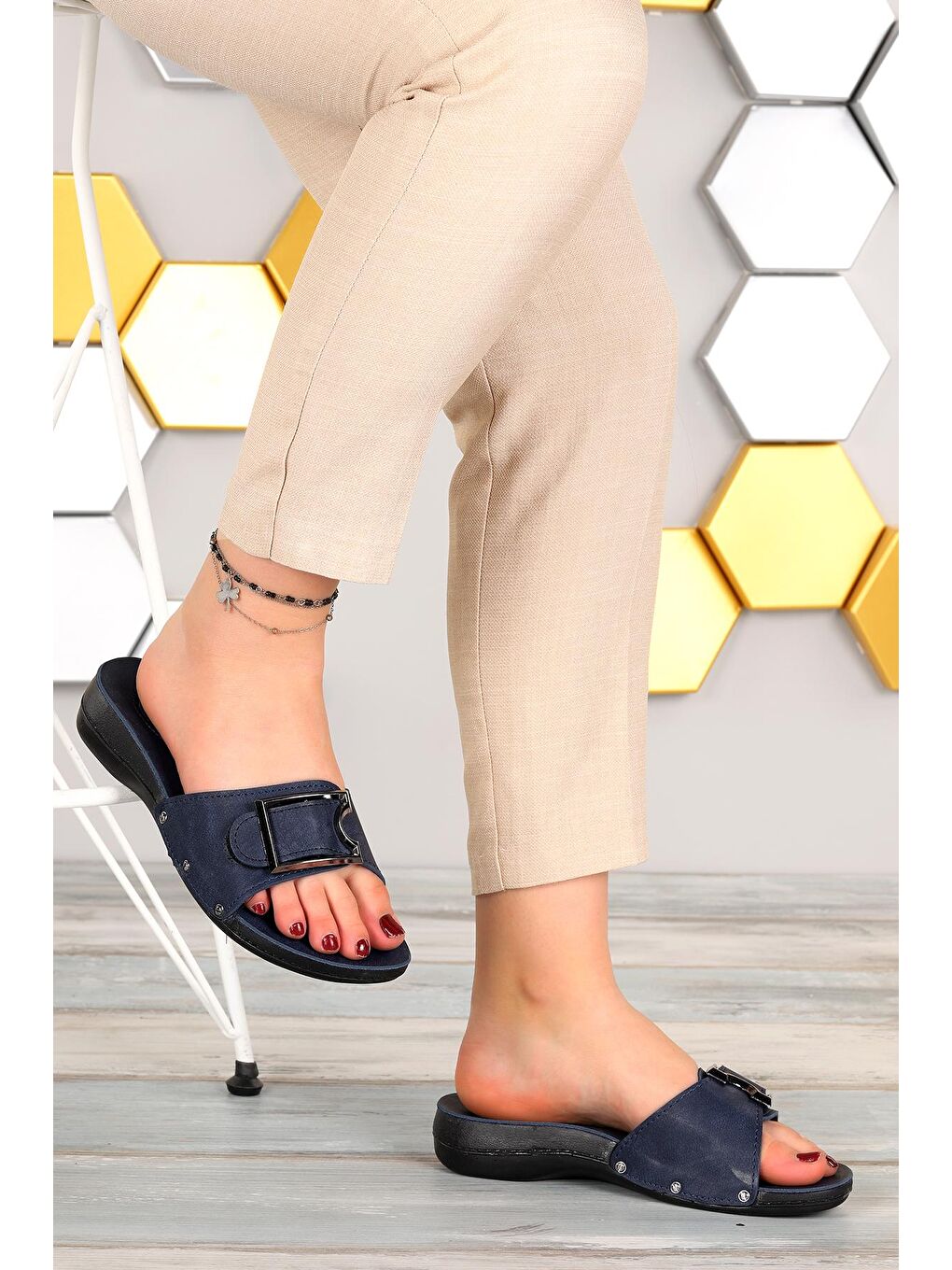 Lacivert Günlük Tokalı 4 Cm Topuklu Jelli Kadın Terlik Ary 67-789-2