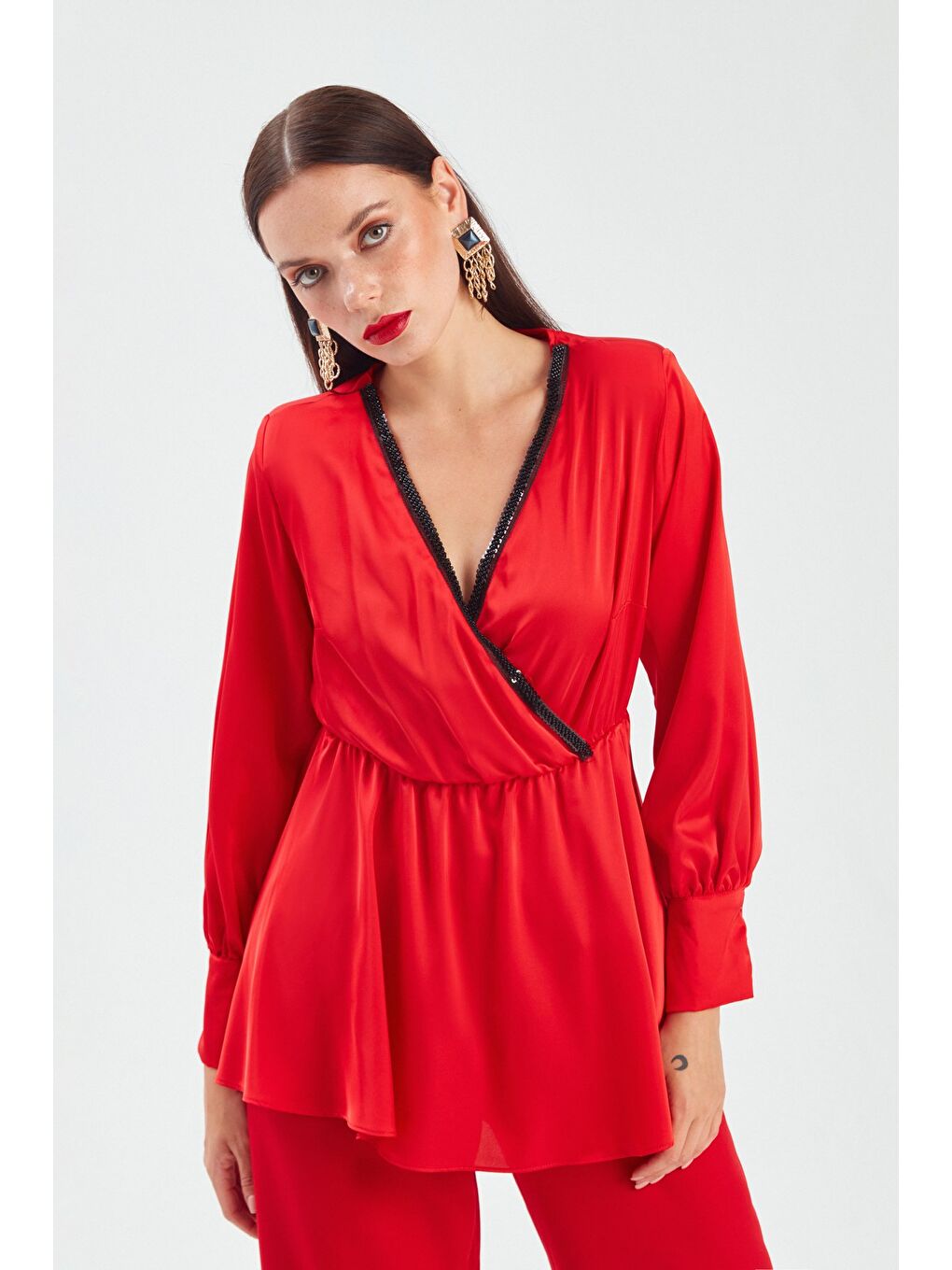 Yaka Detaylı Kruvaze Bluz - Kırmızı-2