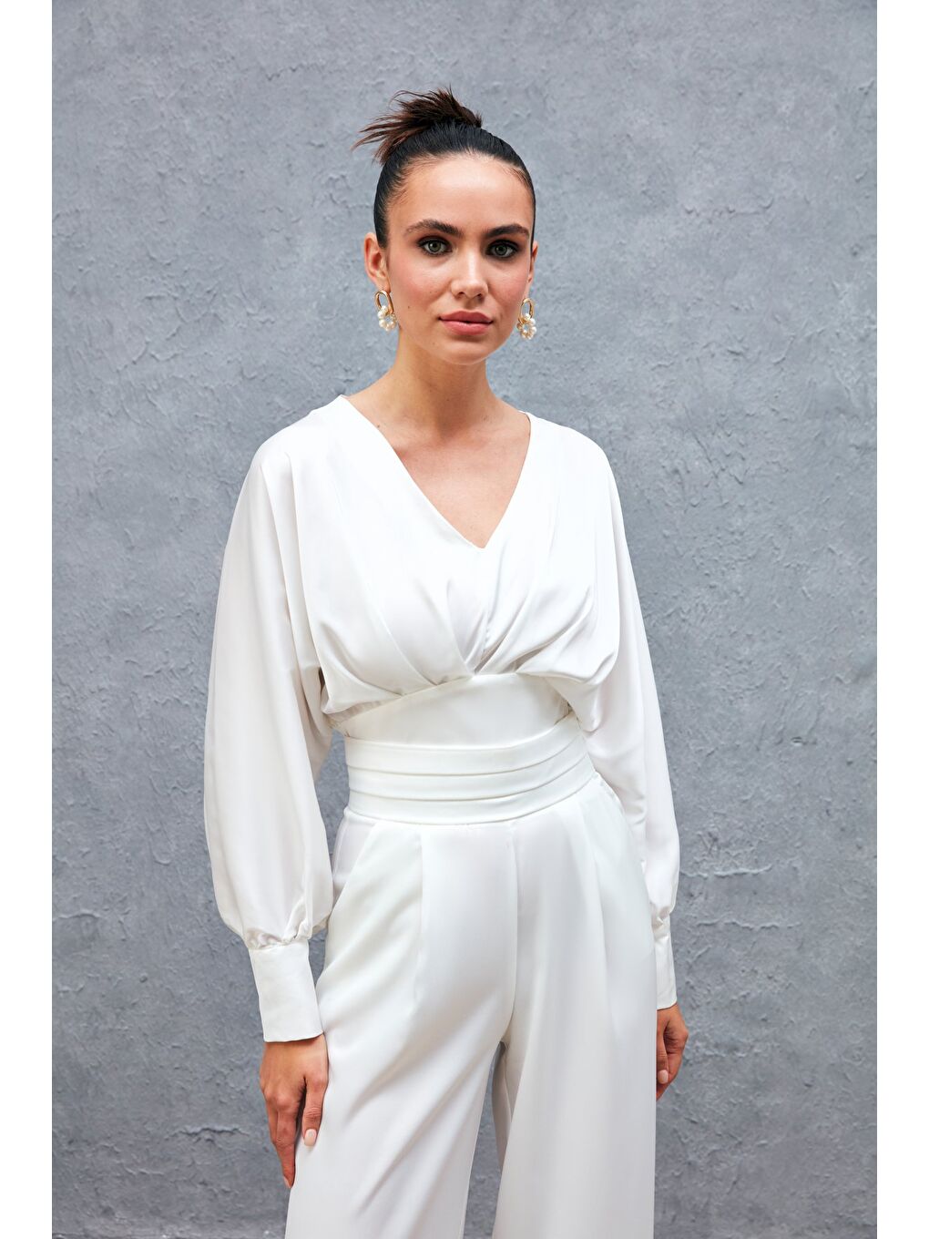 Geniş Kol Saten Bluz - Ekru-2