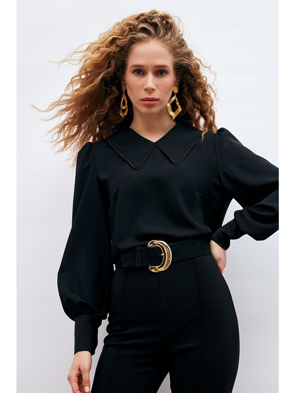 İnci Yakalı Bluz - Siyah-2