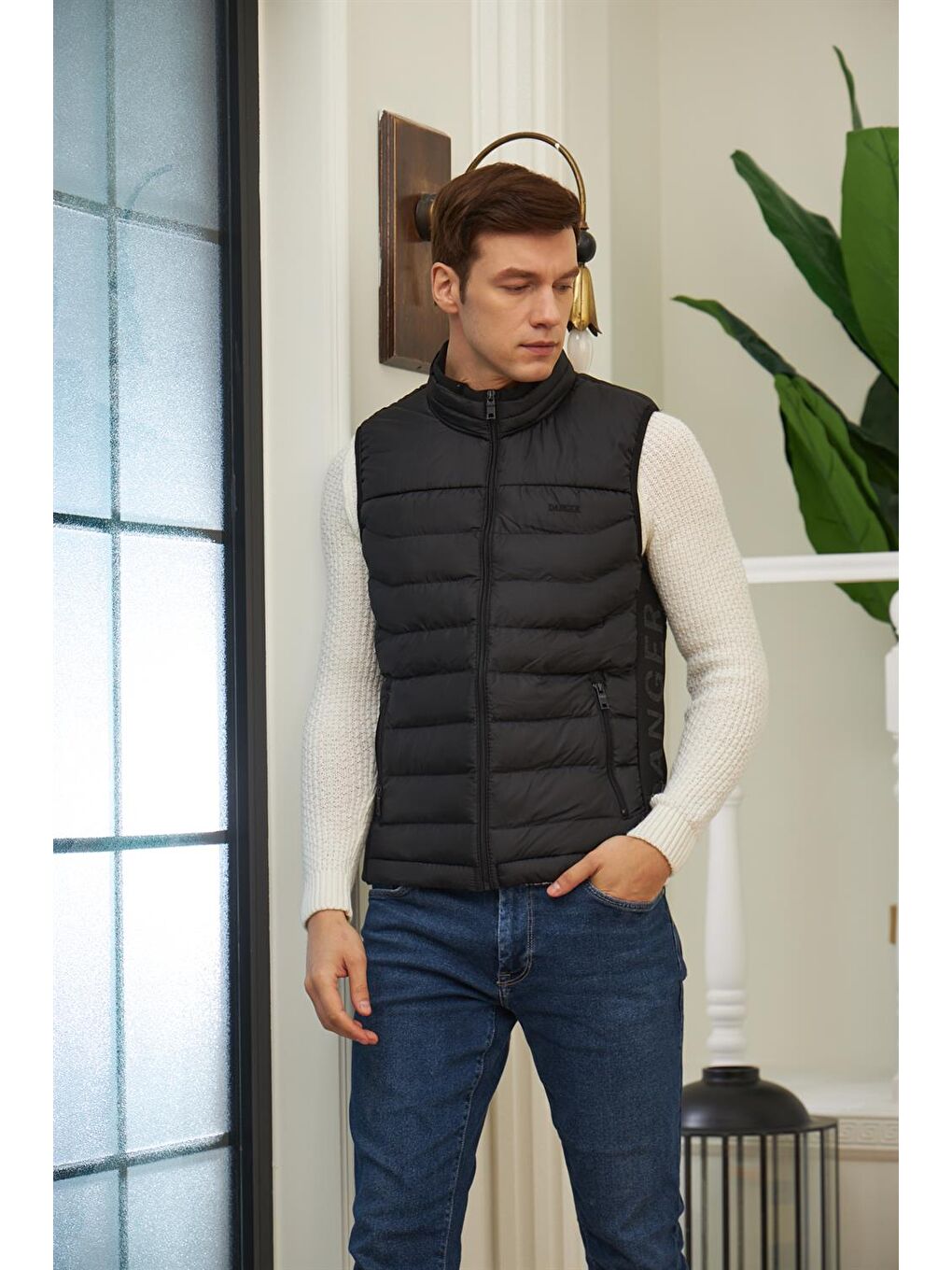 Erkek Baskılı Şişme Yelek Siyah-4
