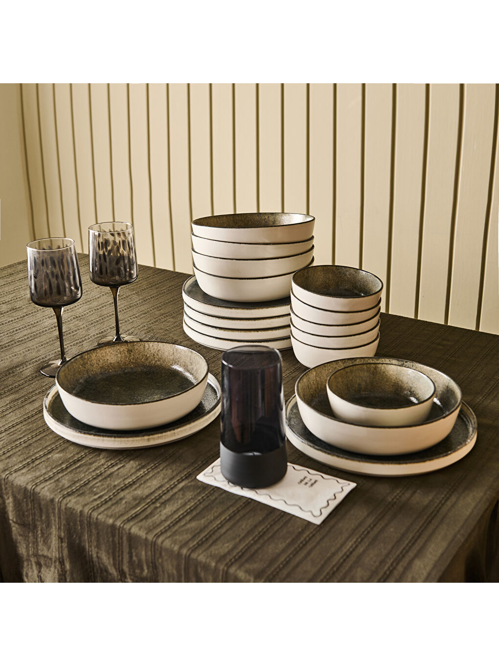 Kitchen 18 Parça Yemek Takımı - Antrasit-1