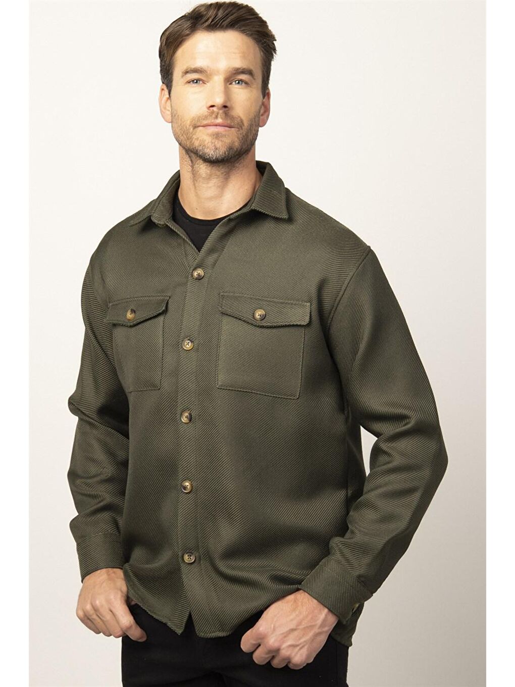 Relax Fit Çift Cep Kapaklı Kışlık Erkek Haki Gömlek