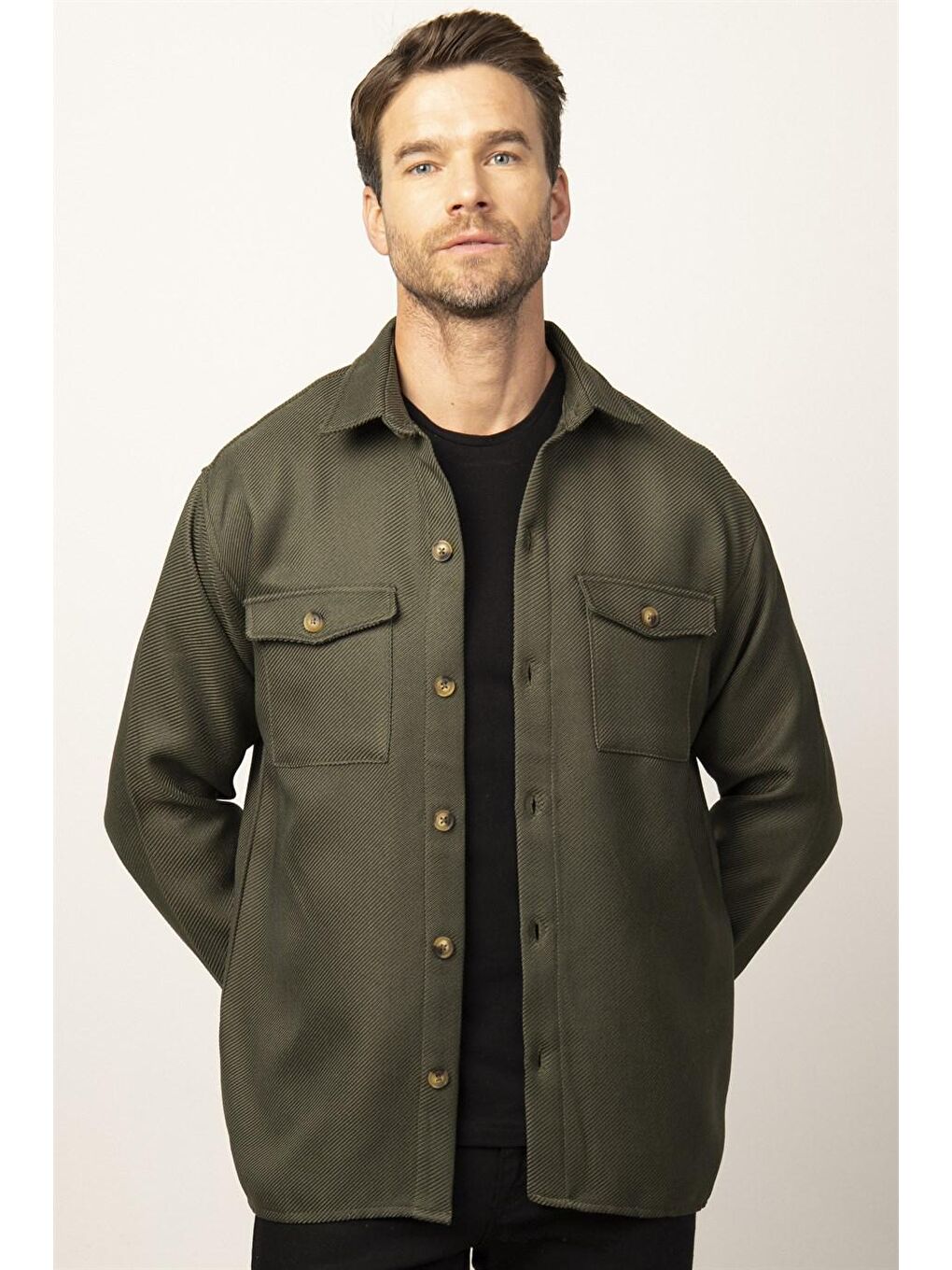 Relax Fit Çift Cep Kapaklı Kışlık Erkek Haki Gömlek-1