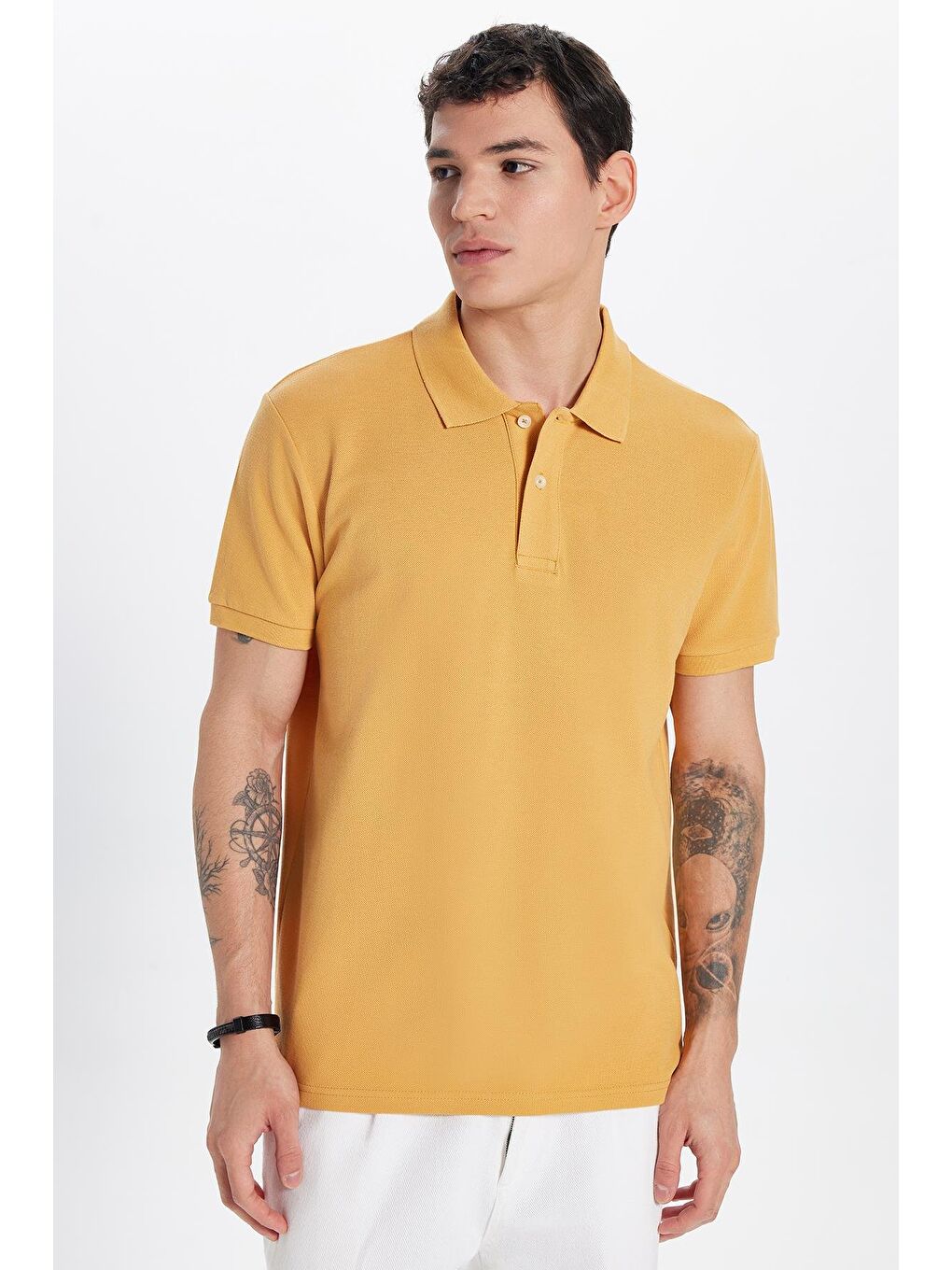 Erkek Slim Fit Dar Kesim %100 Pamuklu Sarı Renk Polo Yaka Tişört-1