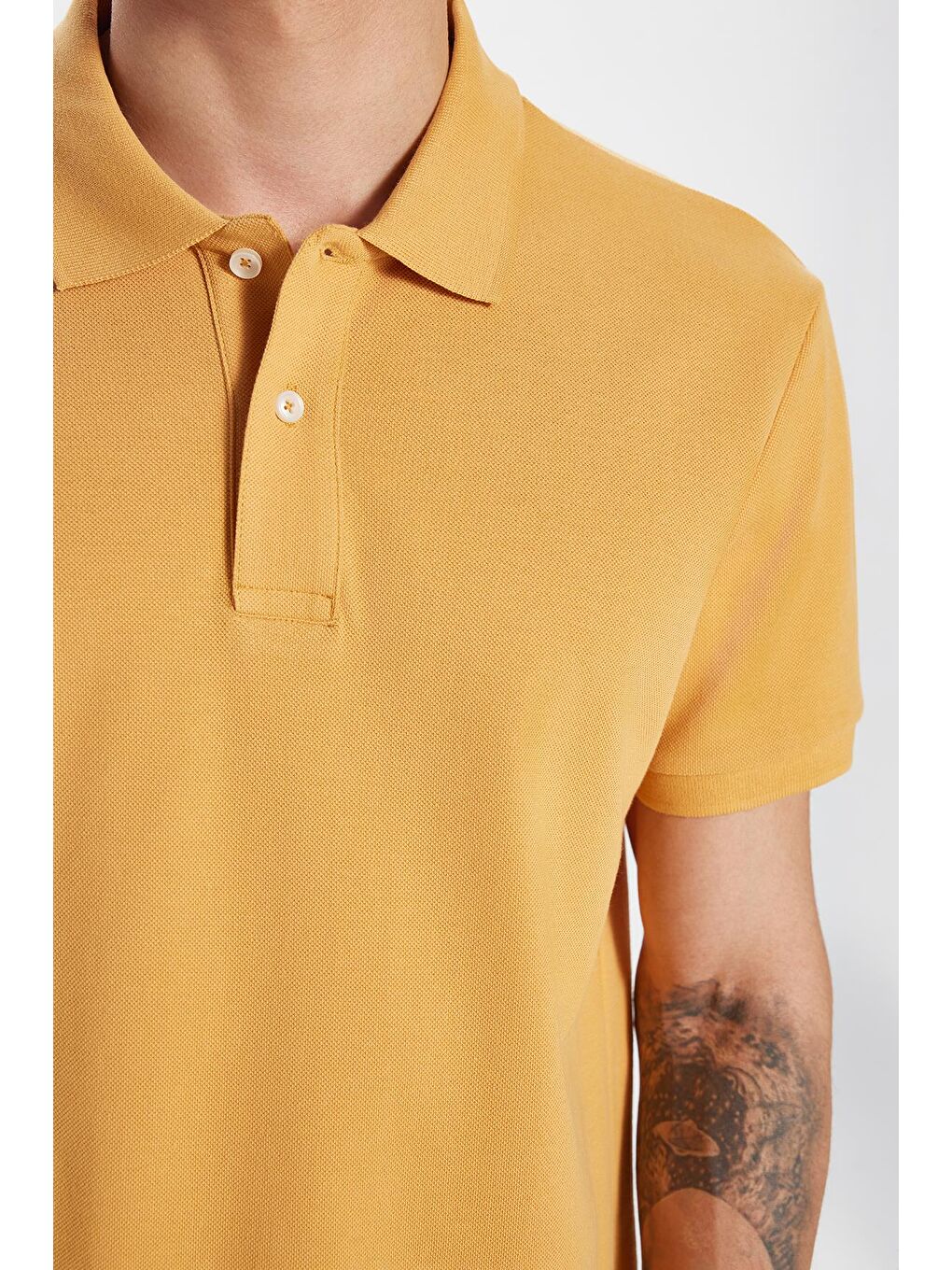 Erkek Slim Fit Dar Kesim %100 Pamuklu Sarı Renk Polo Yaka Tişört-2