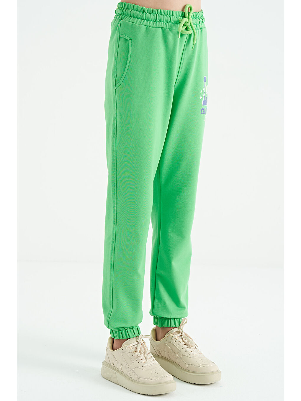 Neon Yeşil Yazı Nakışlı Standart Kalıp Jogger Kız Çocuk Eşofman Alt - 75120-2