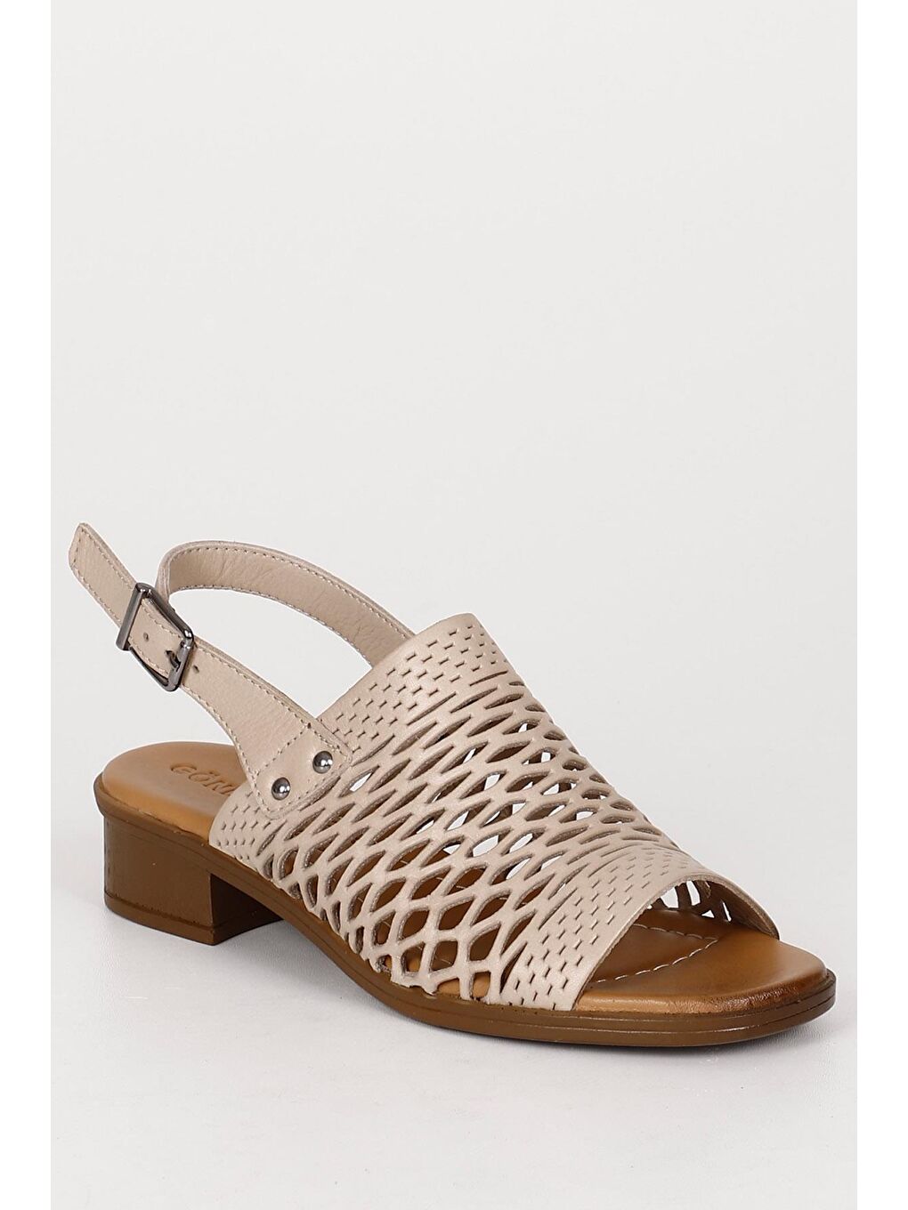 Bej Hakiki Deri Kısa Kalın Topuklu Kadın Sandalet 45661-4