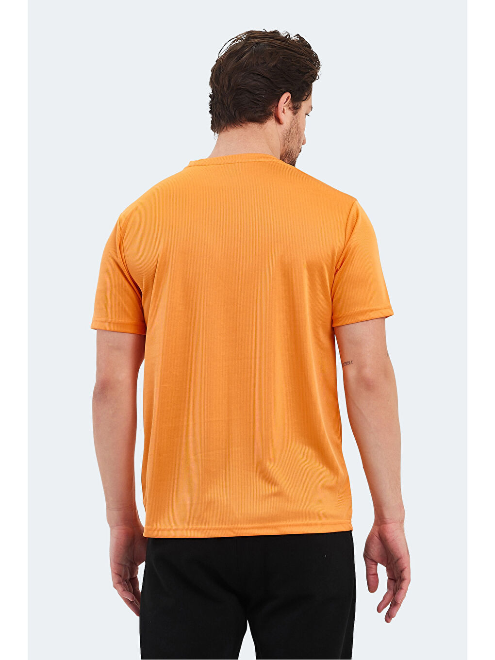 Turuncu Bisiklet Yaka Kısa Kollu Erkek Tişört-1