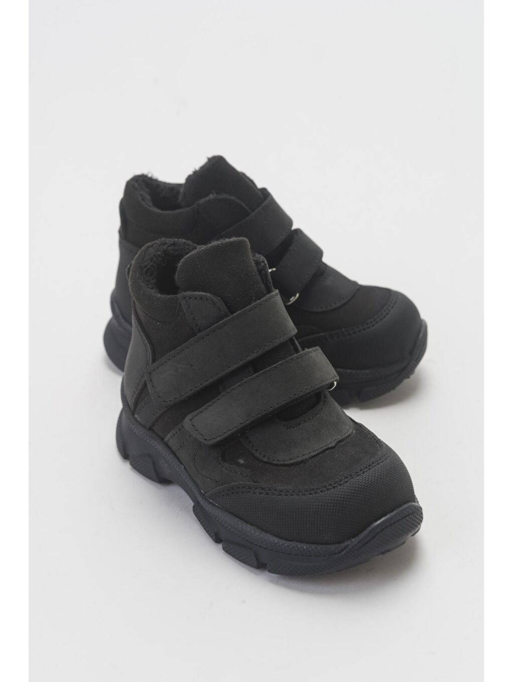 Erkek Çocuk Siyah Hakiki Deri Anatomik Günlük Bot