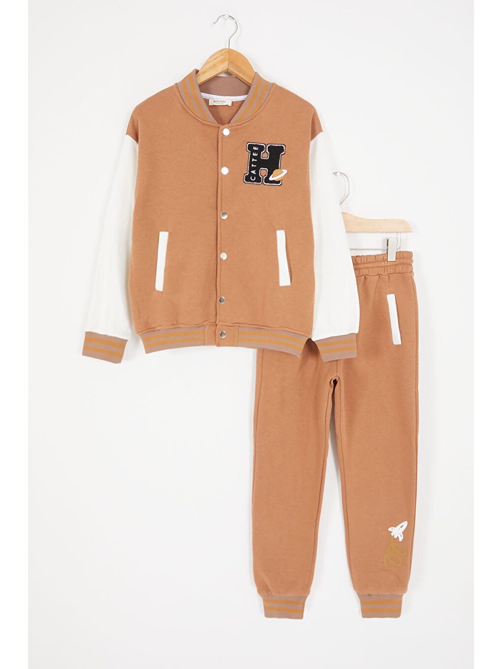 Kahverengi Uzay Temalı Şardonlu Erkek Çocuk Kolej Eşofman Takımı 17075