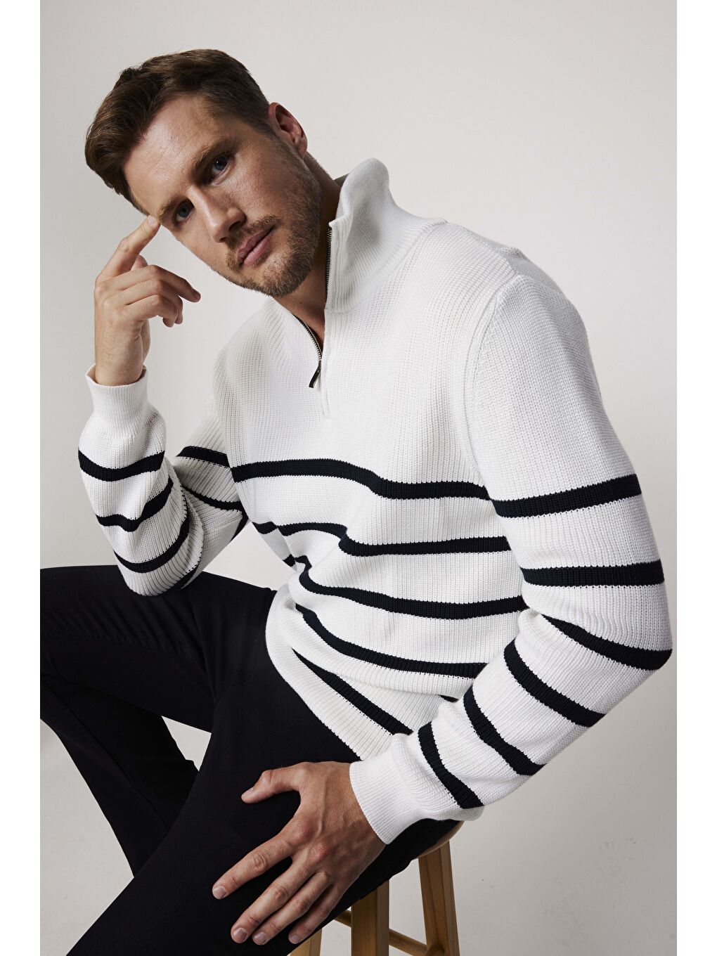 Karışık Erkek Slim Fit Fermuarlı Dik Yaka Çizgili Pamuklu  Kazak