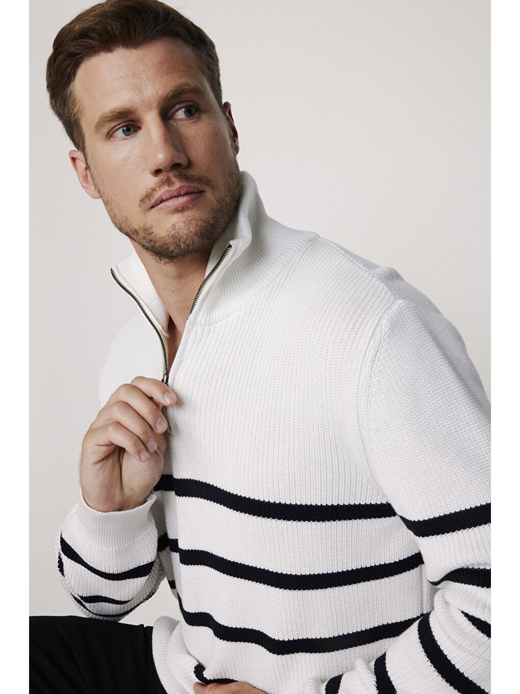 Karışık Erkek Slim Fit Fermuarlı Dik Yaka Çizgili Pamuklu  Kazak-2