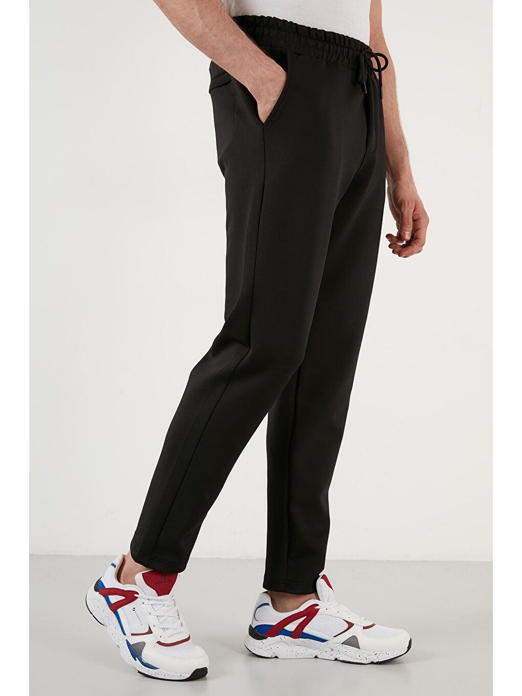 Siyah Belden Bağlamalı Kapüşonlu Slim Fit Eşofman Takımı 5652152-4