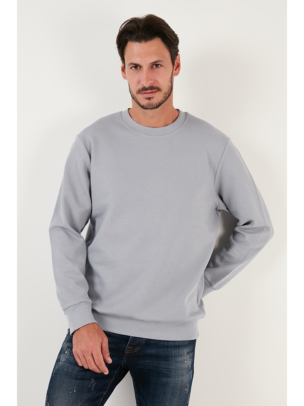 Gri Pamuklu Bisiklet Yaka Regular Fit Basic Sweat 5905521-1