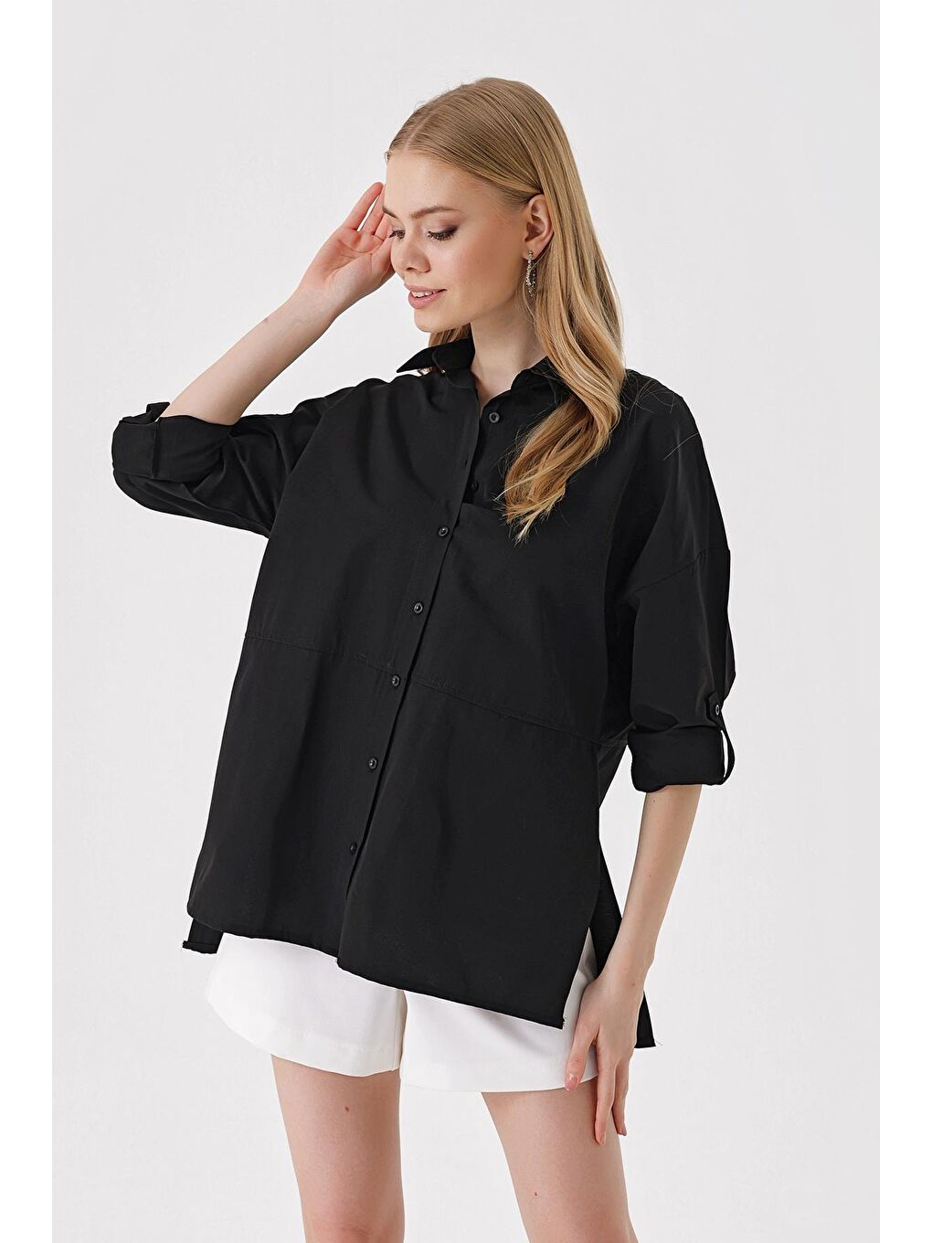 3975 Yırtmaçlı Poplin Gömlek - Siyah-2
