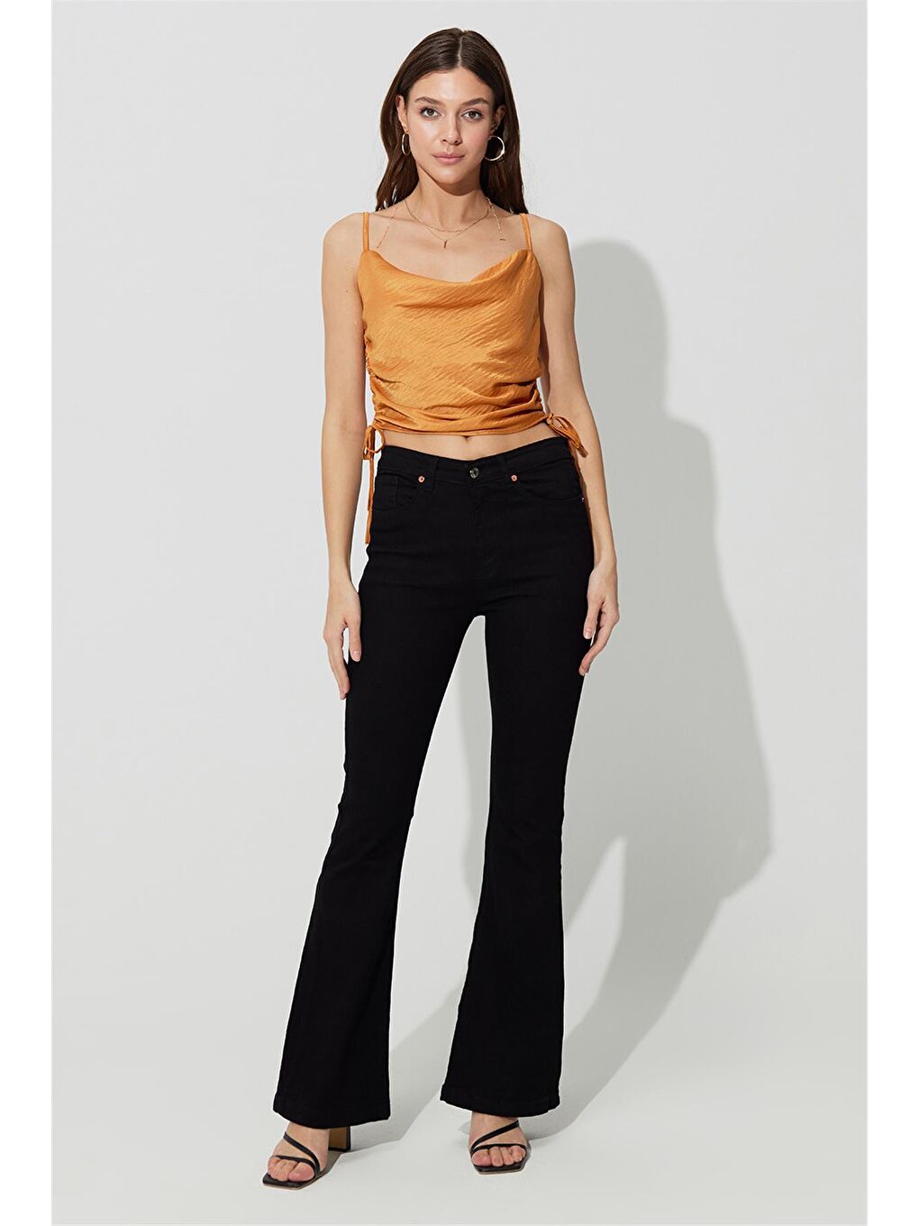 Kahverengi Taba Yanları Büzgülü Askılı Büstiyer-2