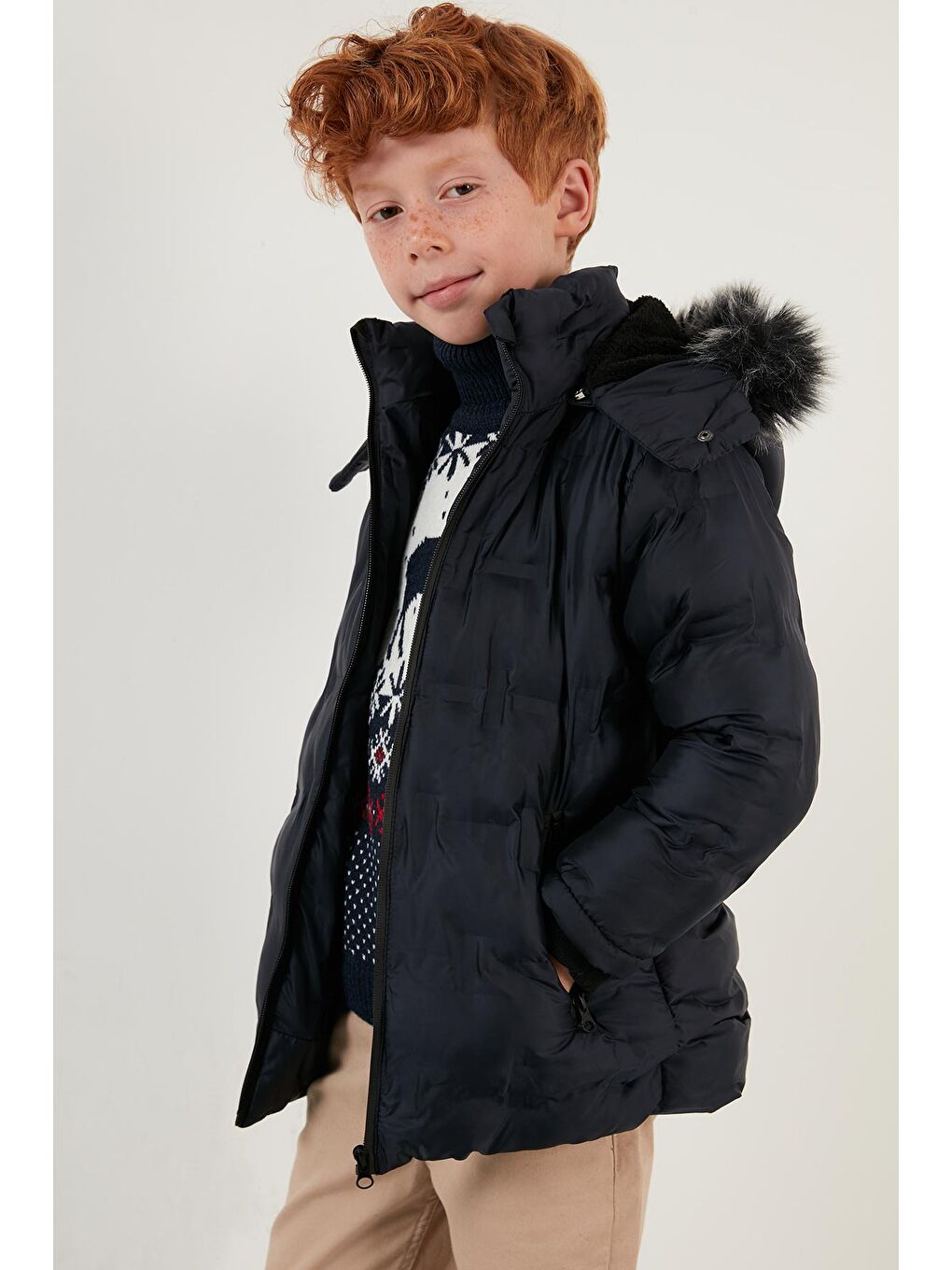 Lacivert Yakası Suni Kürklü Çıkarılabilir Kapüşonlu Peluş Astarlı Mont 5760055-2