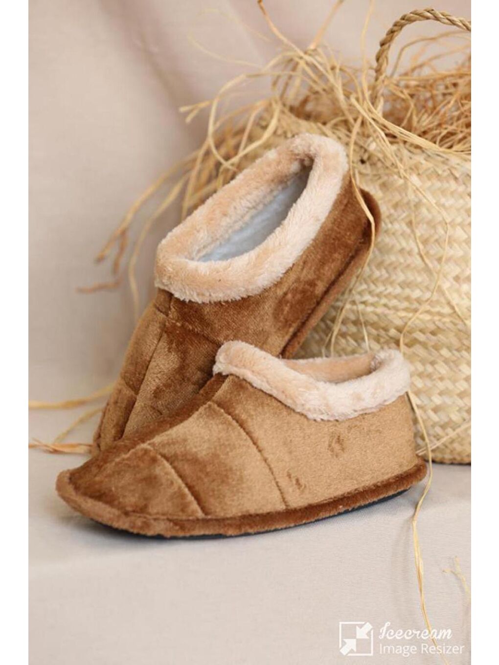 Kahverengi Termal Taban Polar İçi Kürklü Erkek Ev Ayakkabısı A099-20TG