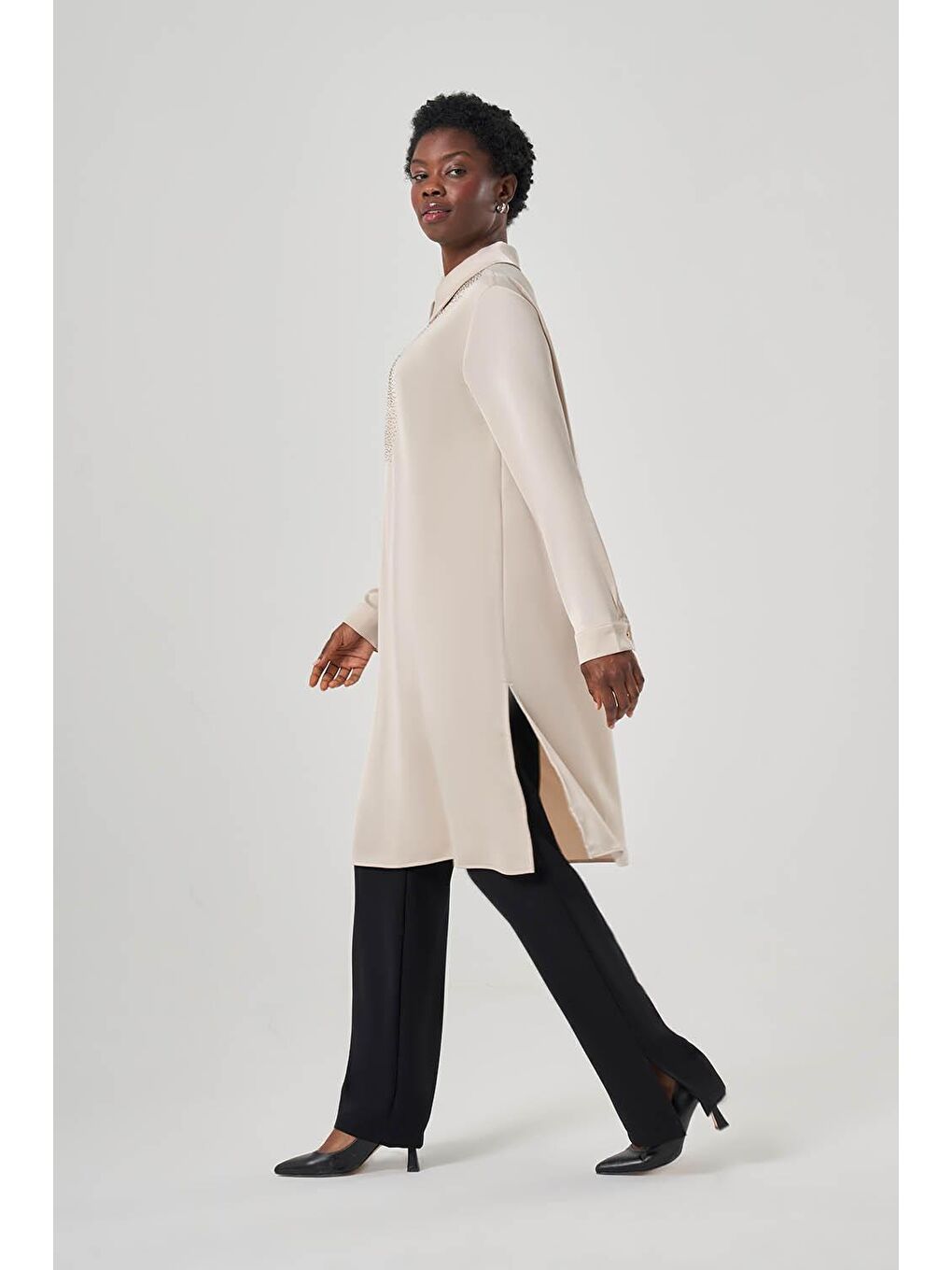 Sinyorita Uzun Bej Tunik-2