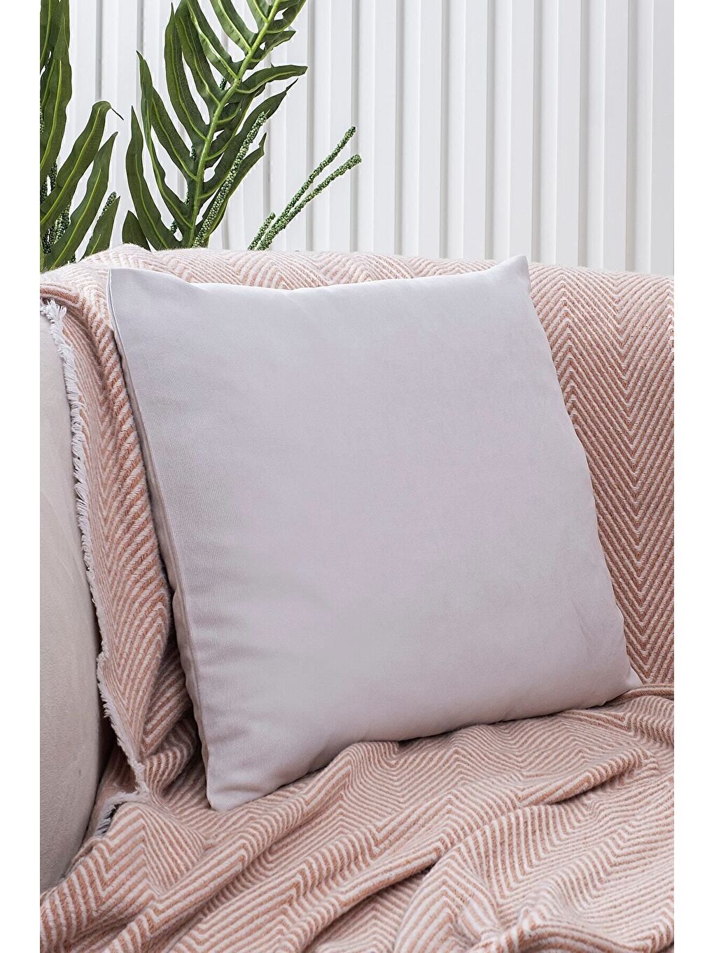 Panoroma Süet Dokulu Düz Punch (Panç) İçin Uygun Açık Gri 45X45 Dekoratif Kırlent Kılıfı