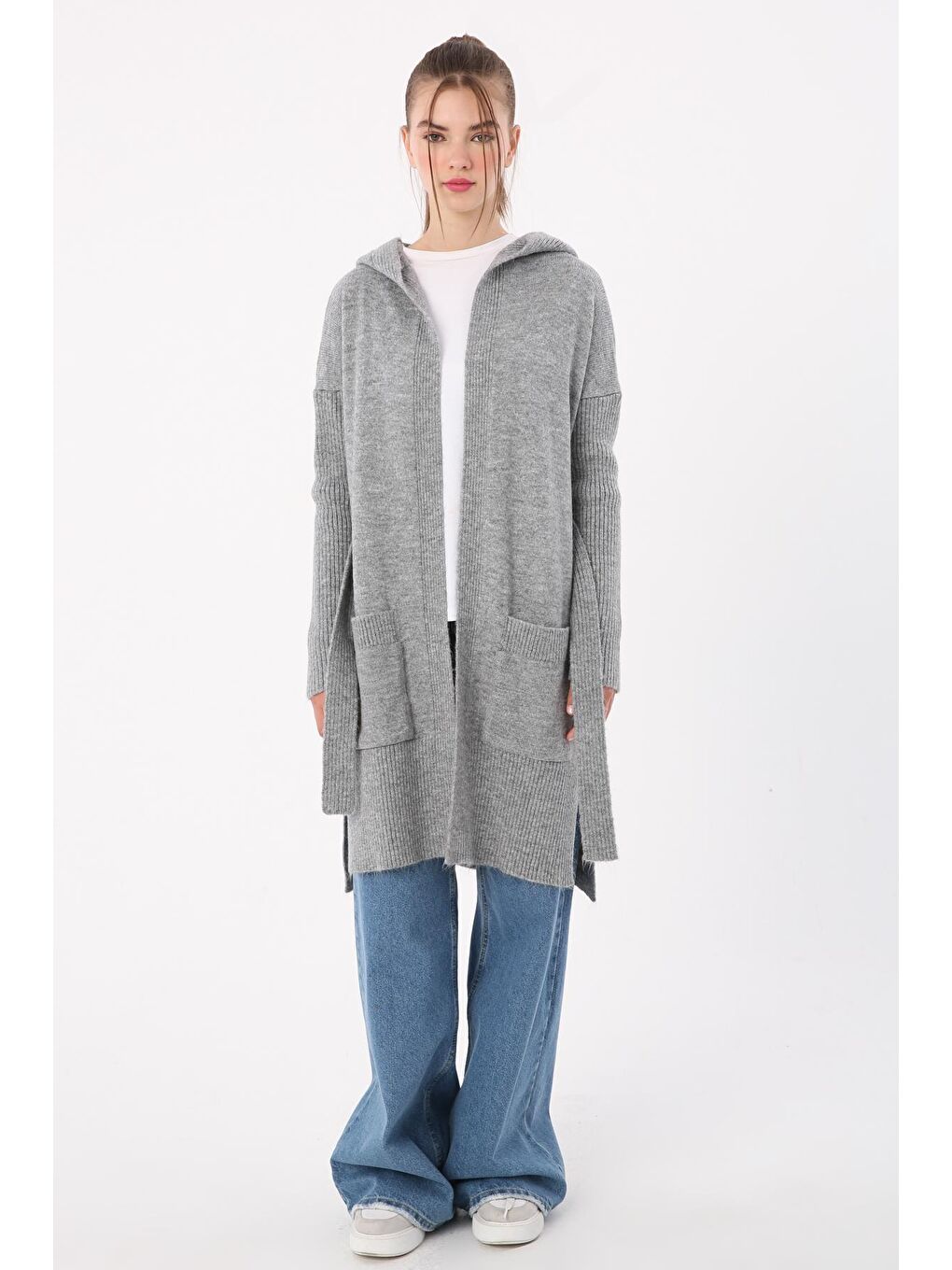 Gri Kuşaklı Kapüşonlu Triko Hırka-1