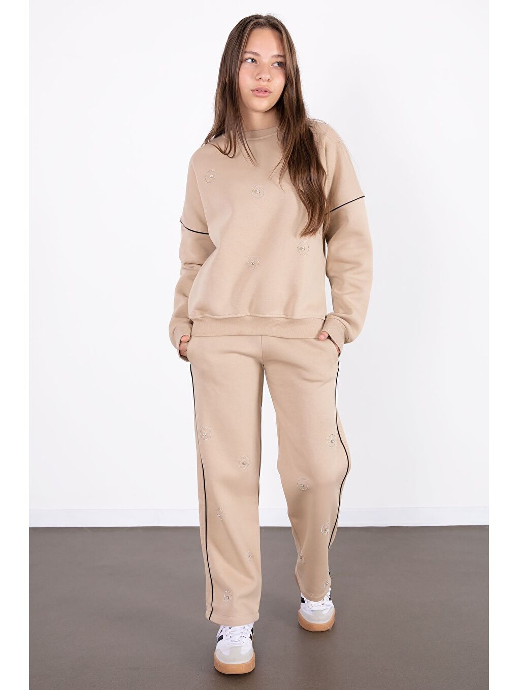 Bej Payet İşlemeli Şardonlu Kız Çocuk 2li Eşofman Takımı 21427-1