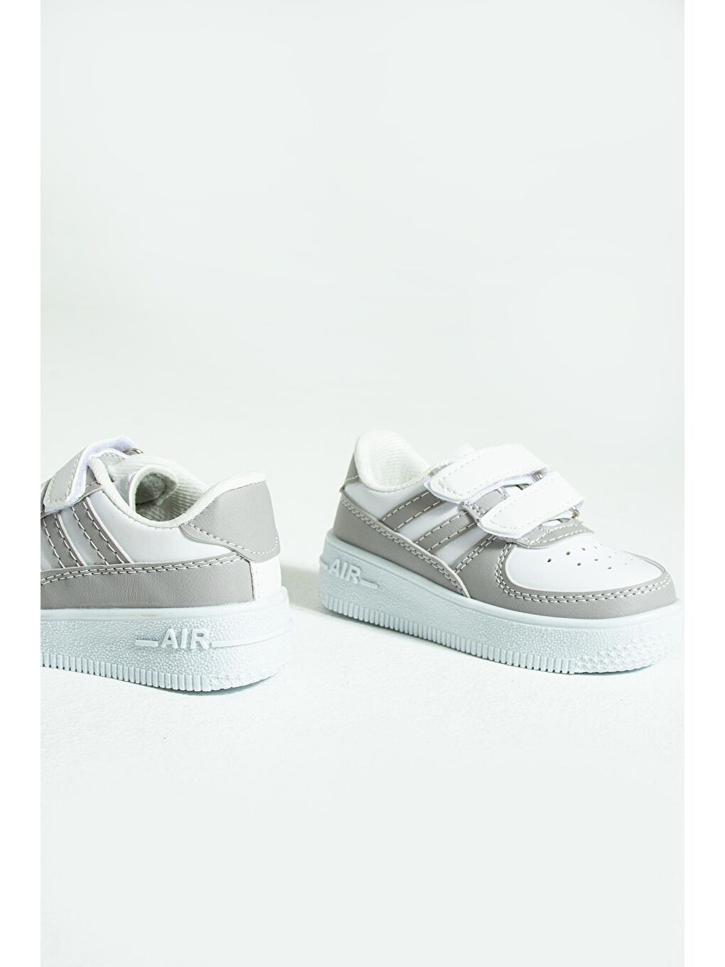 Gri Rahat Taban Cırtlı Unisex Çocuk Sneakers 001-700-23-2