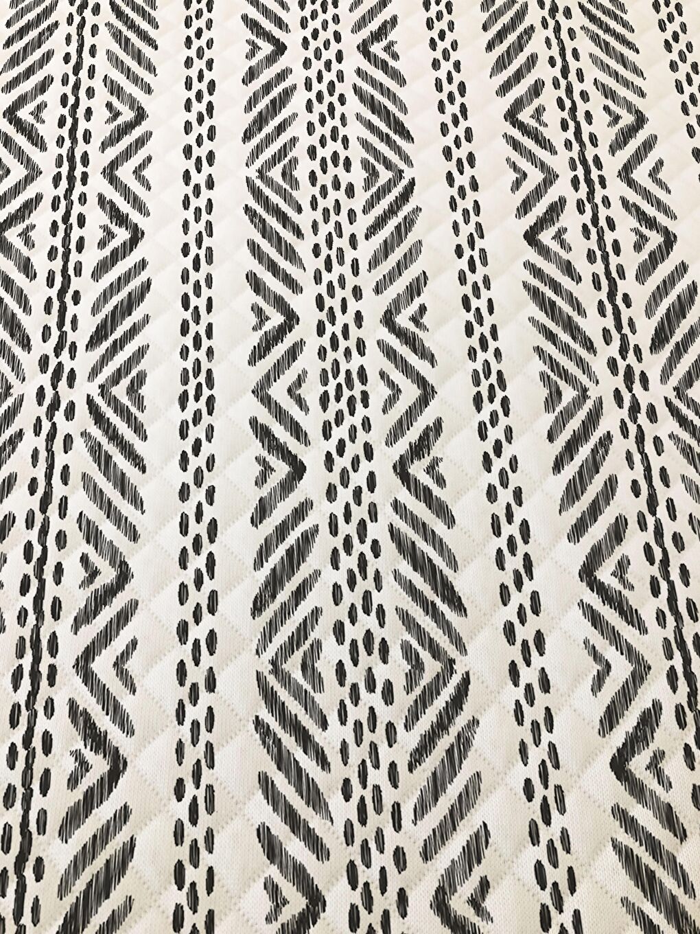 Karışık Modern Desen Çift Kişilik Baskılı Pike (200x220 Cm) Renkli-1