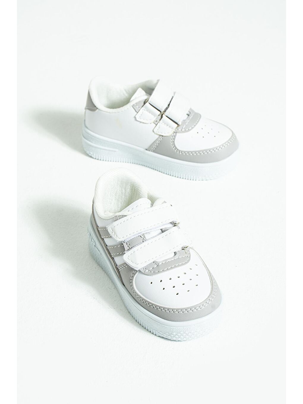 Gri Rahat Taban Cırtlı Unisex Çocuk Sneakers 001-700-23-3