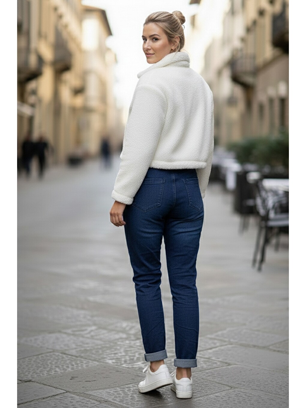 İtalyan Jean Mavisi Cepli Varak Baskılı Lastikli Ve Bağlamalı Bel Elastan Denim Pantolon 100 55-4