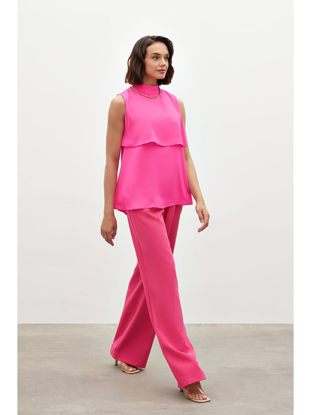 SATEEN Aksesuar Detaylı Volanlı Bluz - Fuşya - 2